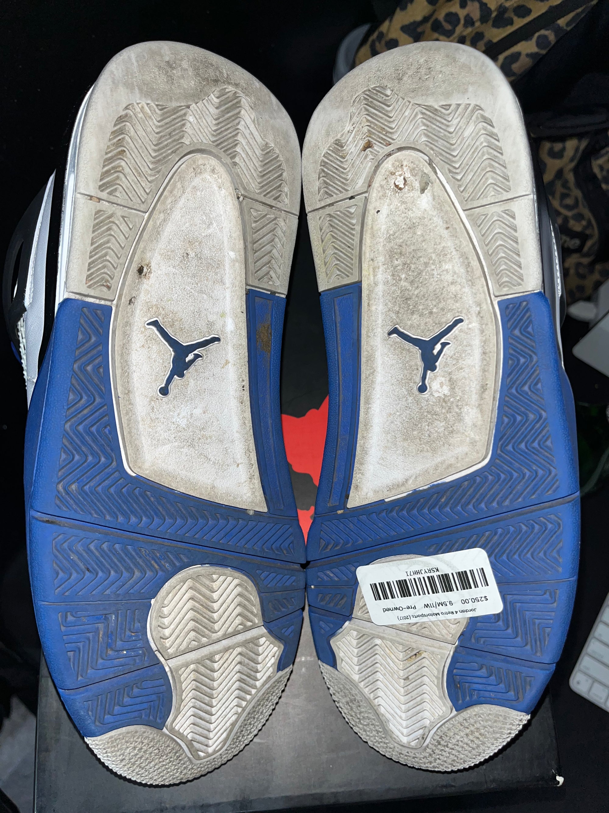 Jordan 4 Retro Motorsports (2017)