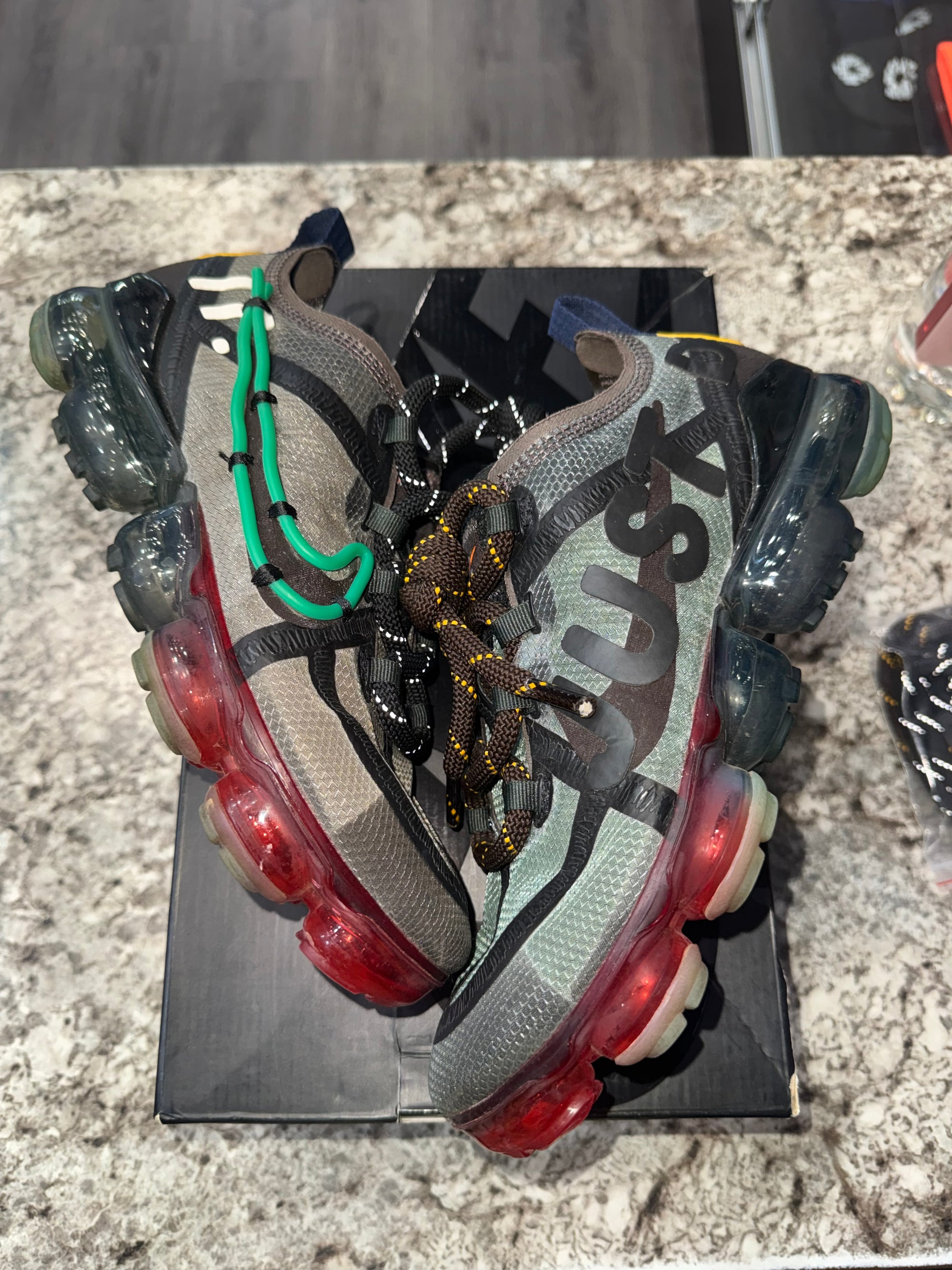 nike air vapormax 2019 cactus plant flea market Nike Air VaporMax 2019 Cactus Plant Flea Market (Women's) – Coolkicks