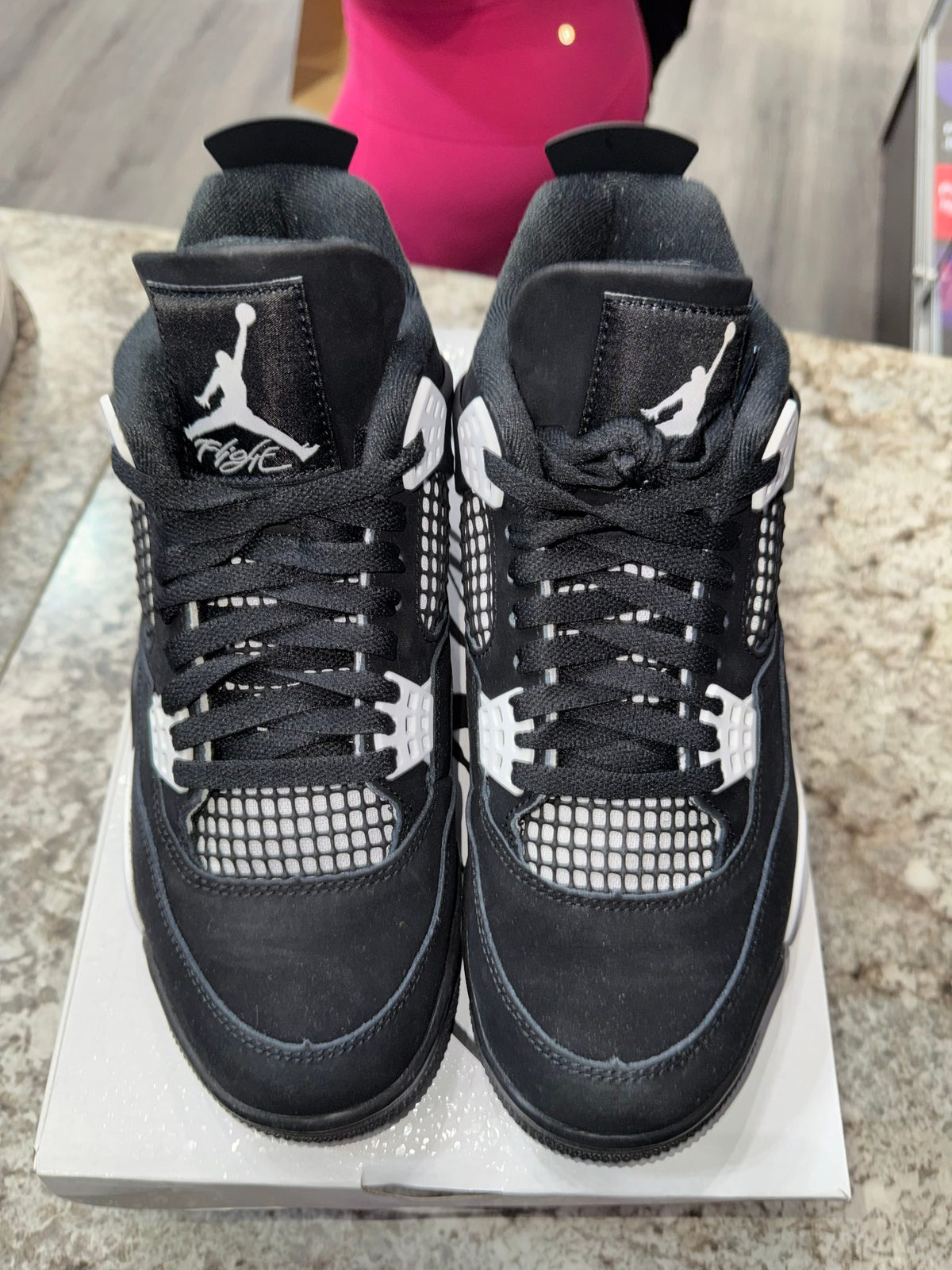 Jordan 4 Retro White Thunder