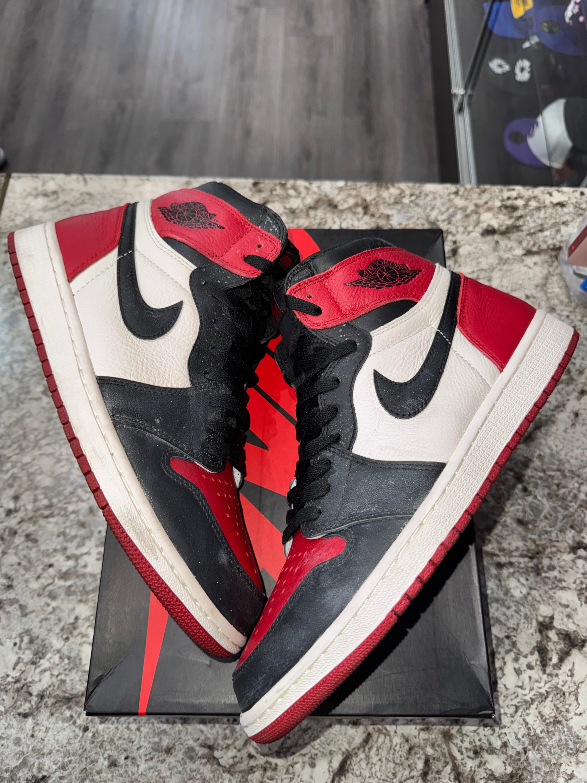 Jordan 1 Retro High Bred Toe