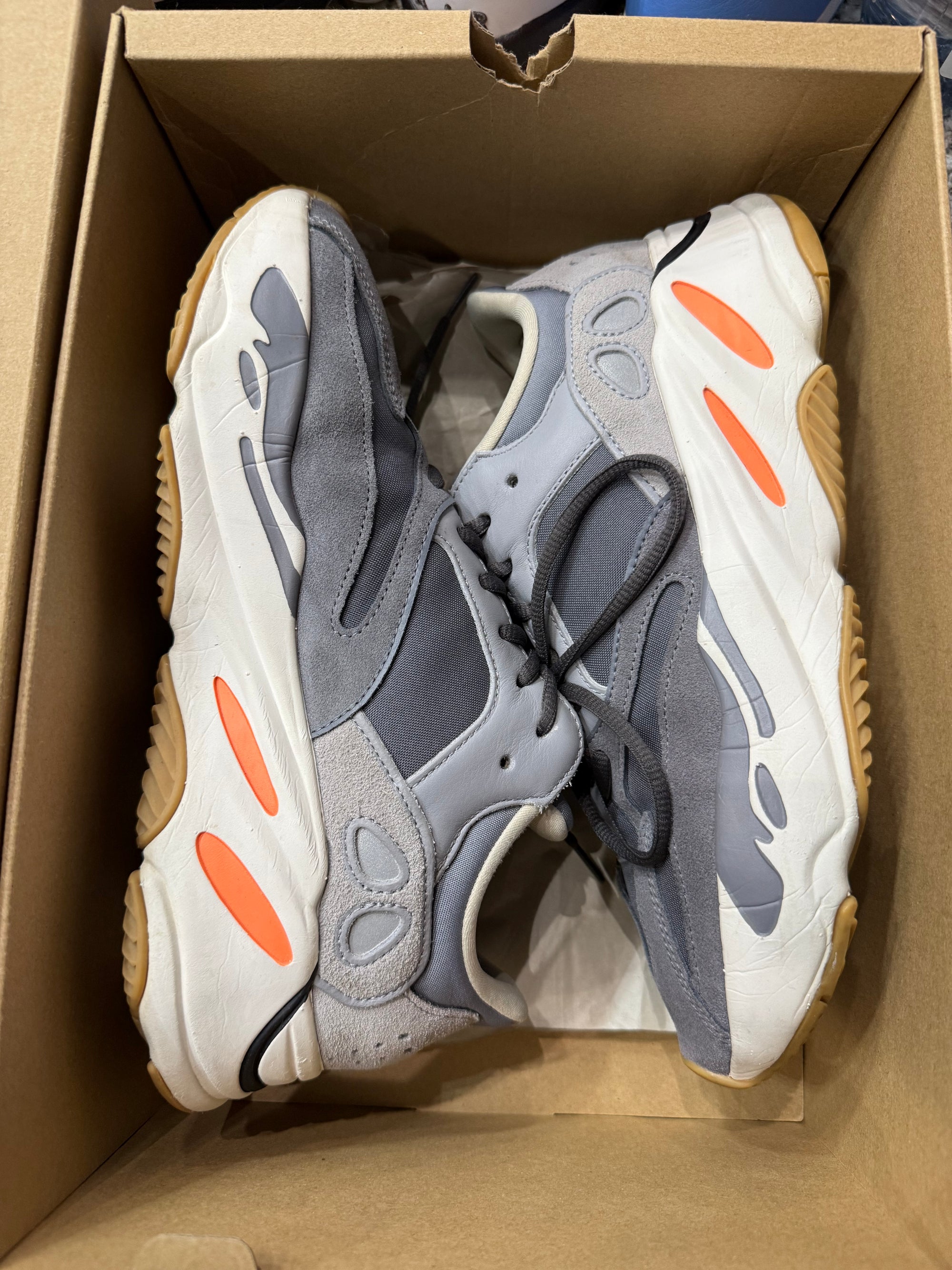 adidas Yeezy Boost 700 Magnet