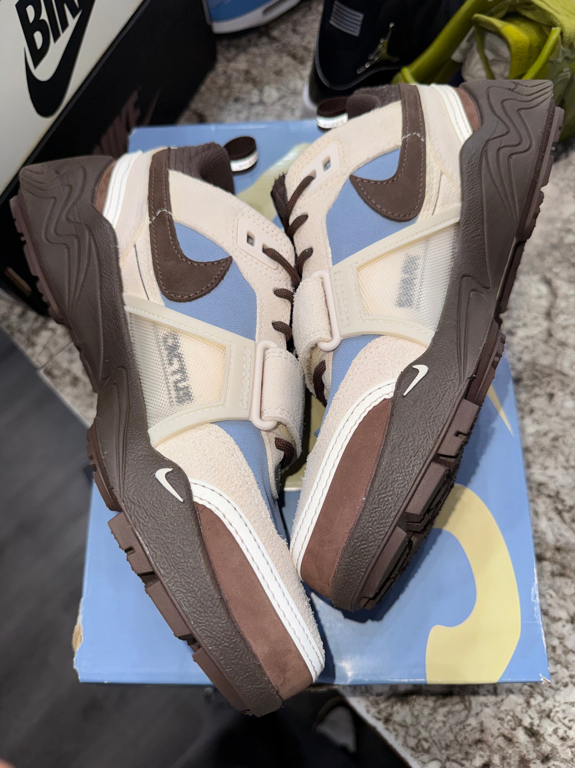 Nike Zoom Field Jaxx Travis Scott Leche Blue