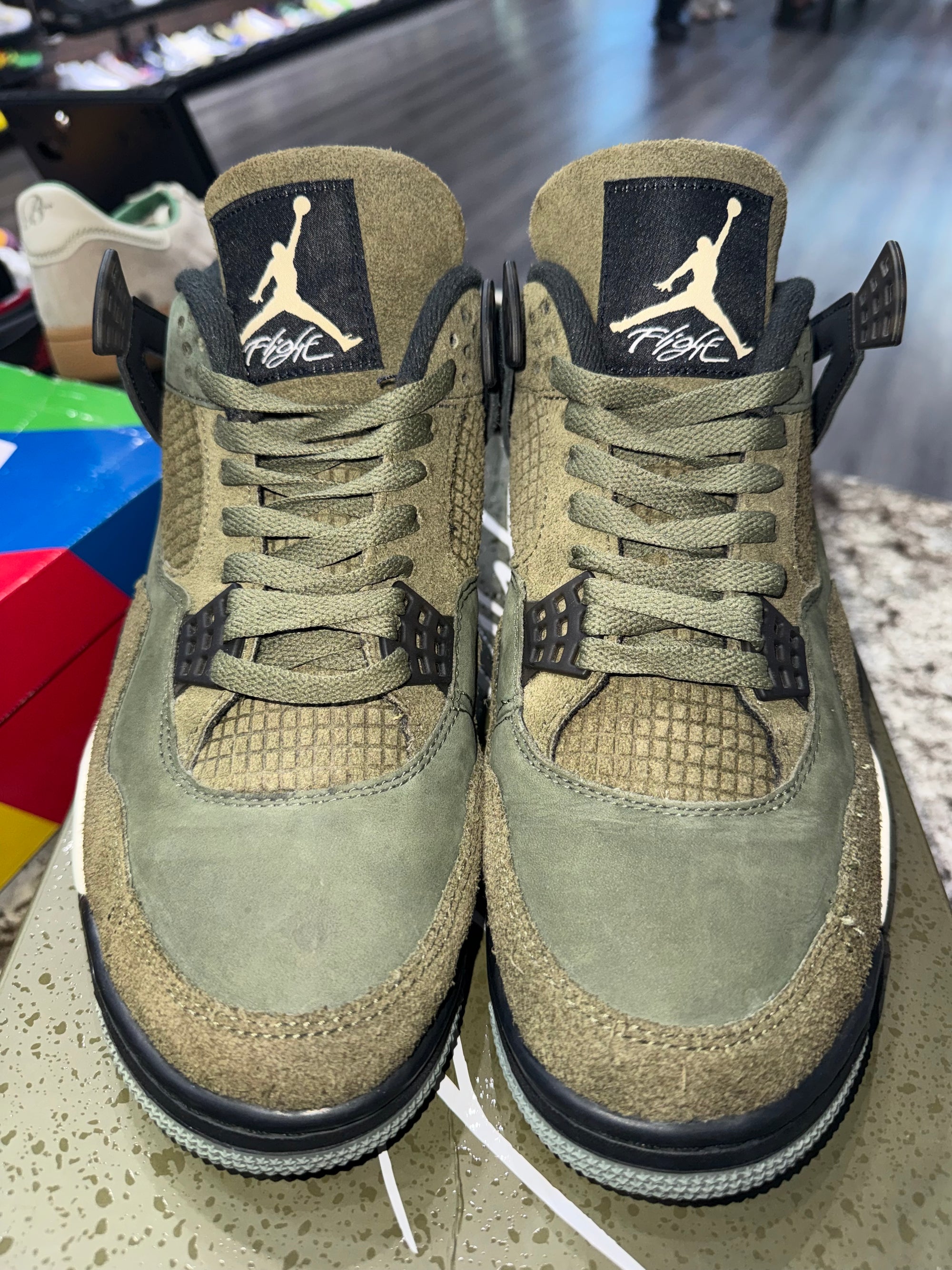 Jordan 4 Retro SE Craft Medium Olive