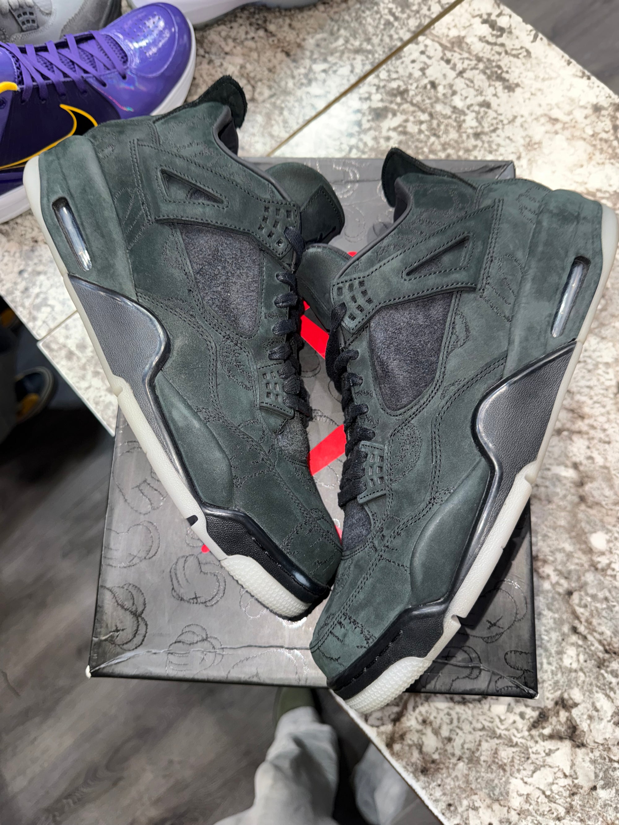 Jordan 4 Retro Kaws Black