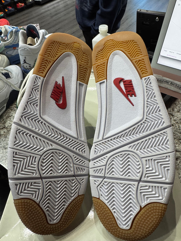 Jordan 4 Retro SB Pine Green