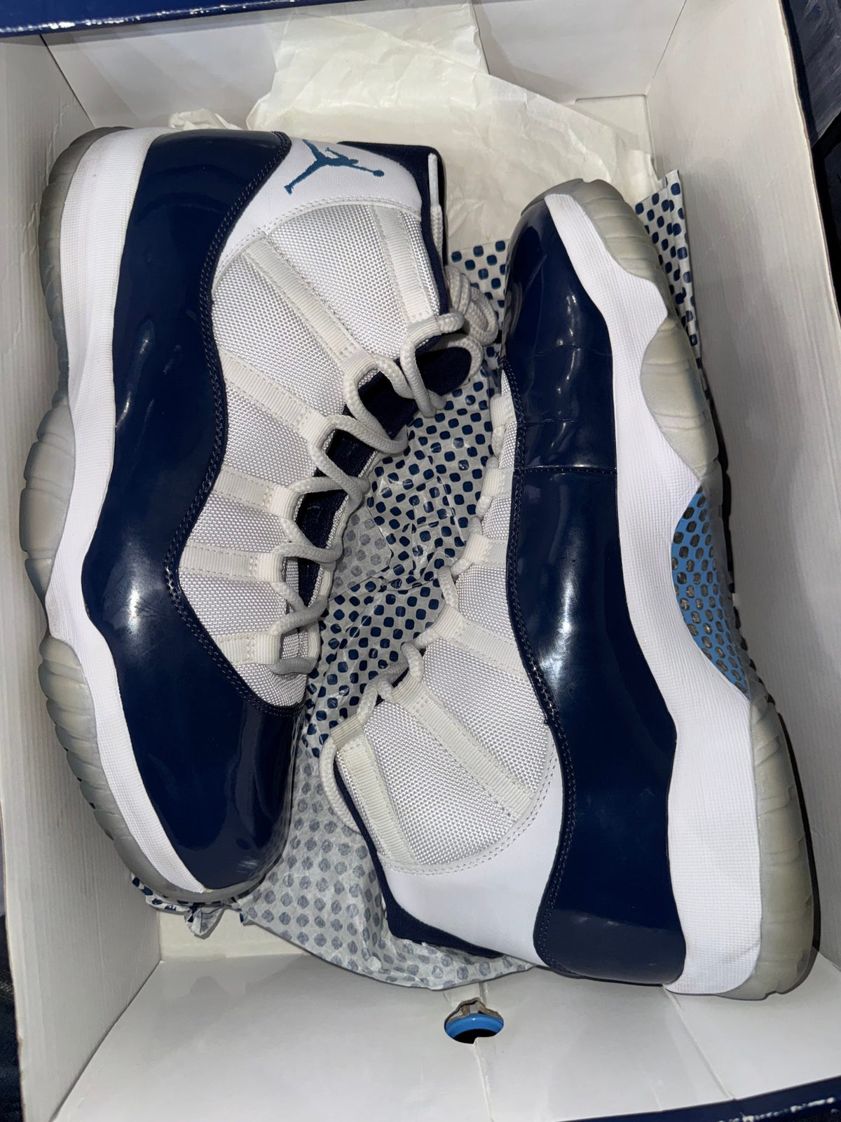 Jordan 11 Retro UNC Win Like 82