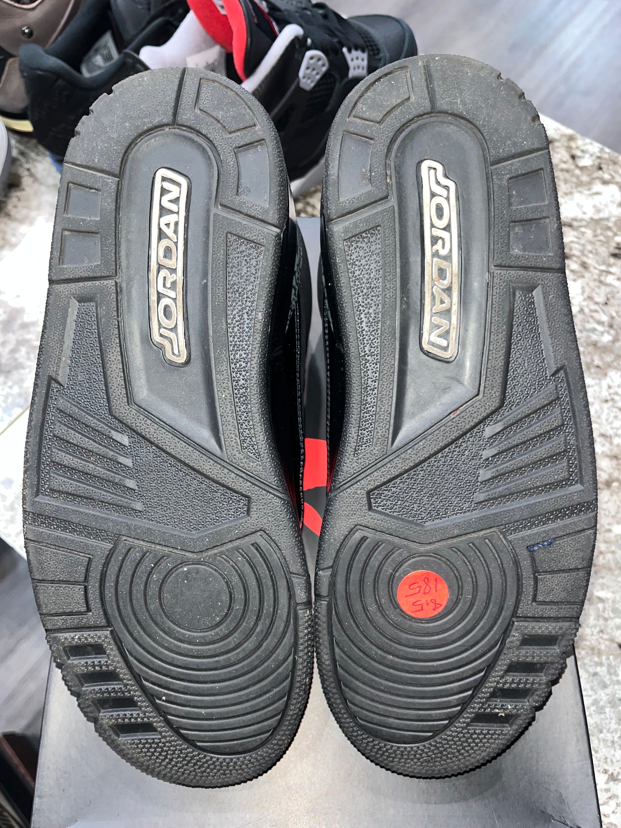 Jordan 3 Retro Black Cat (2025)
