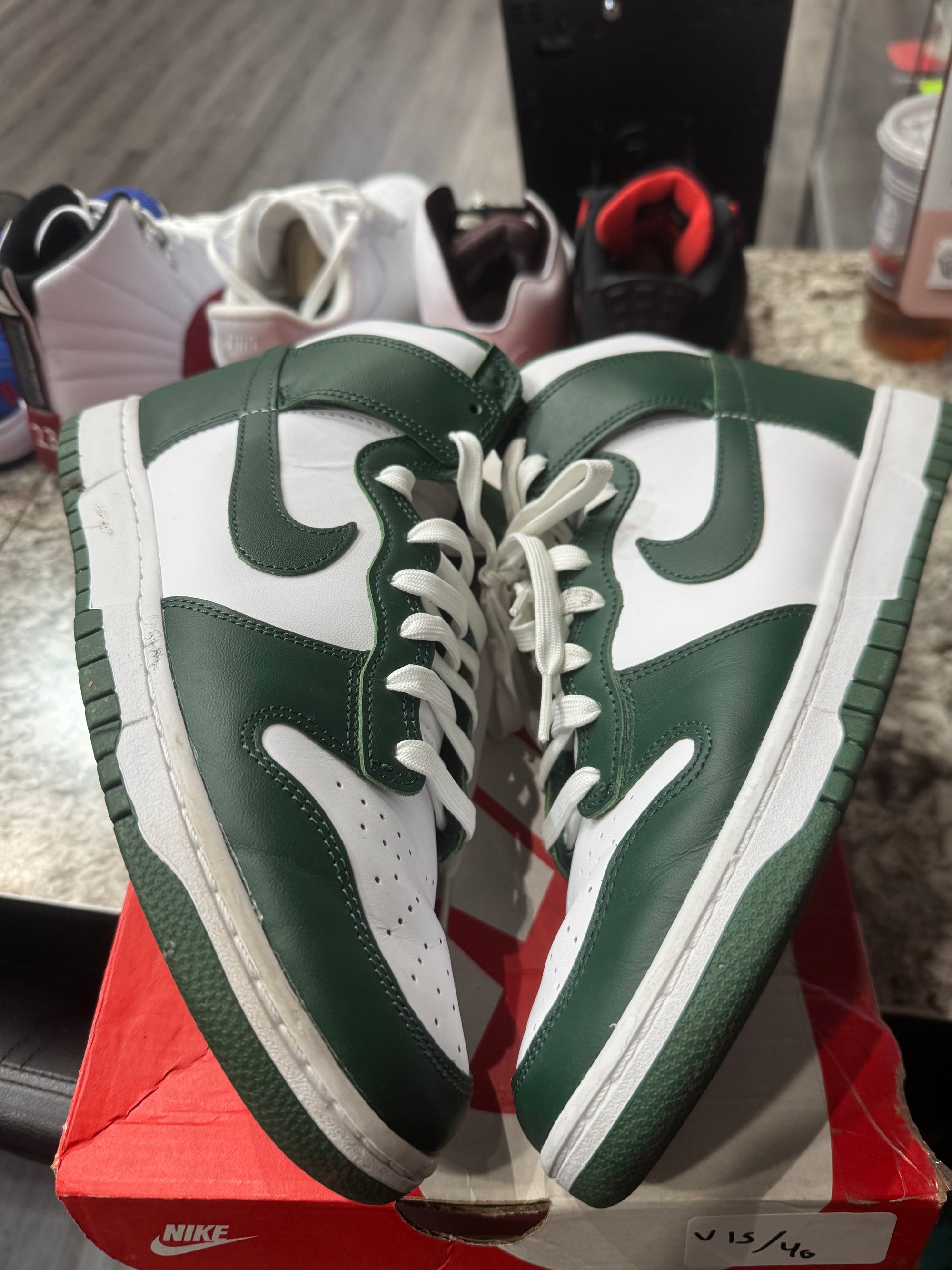 Nike Dunk High Australia (Damaged Box)