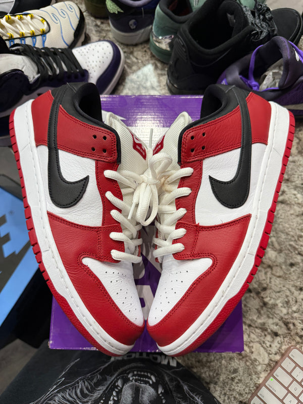 Nike SB Dunk Low Pro J-Pack Chicago