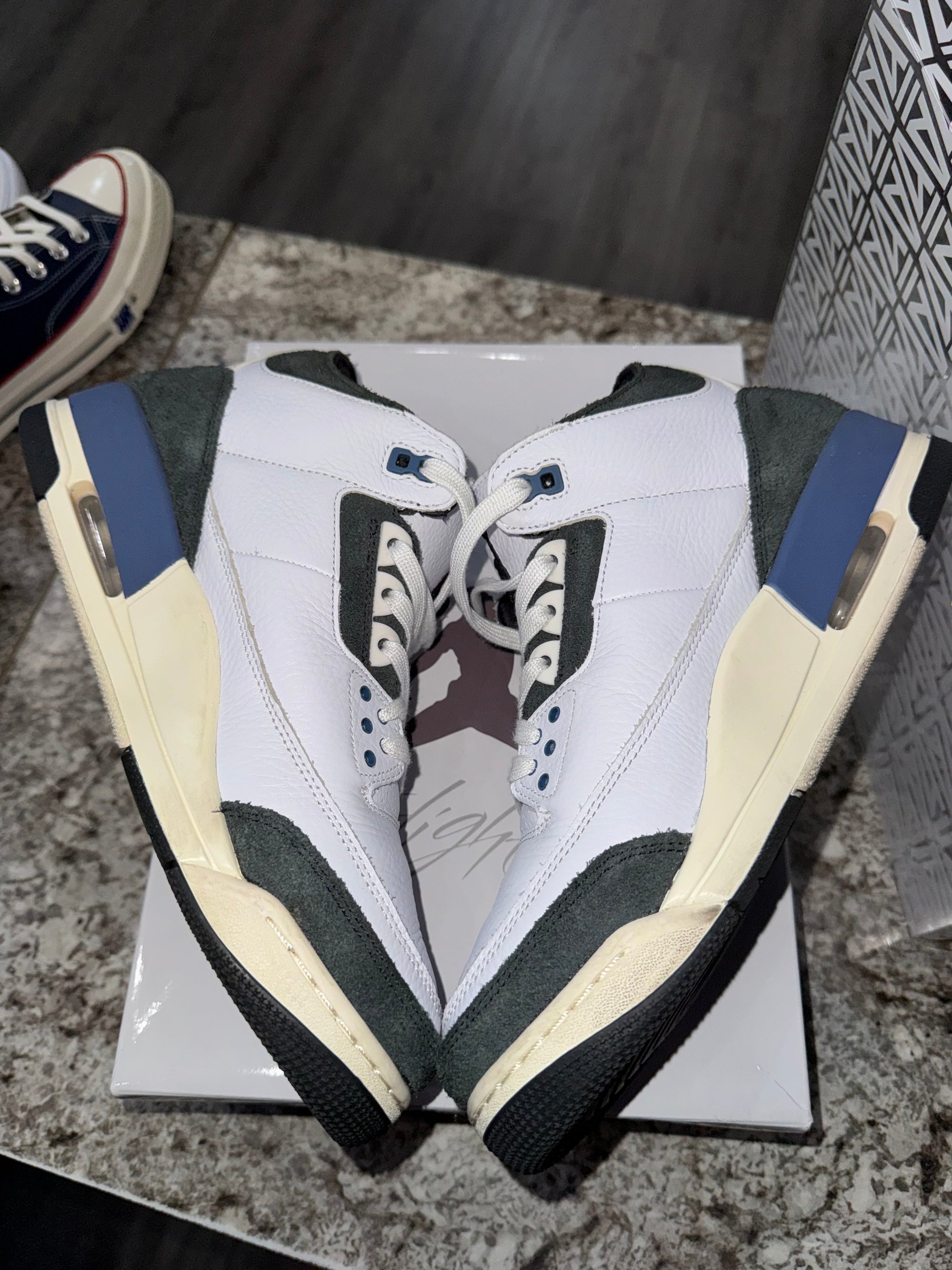 Jordan 3 Retro OG SP A Ma Maniére Diffused Blue Diffused Blue