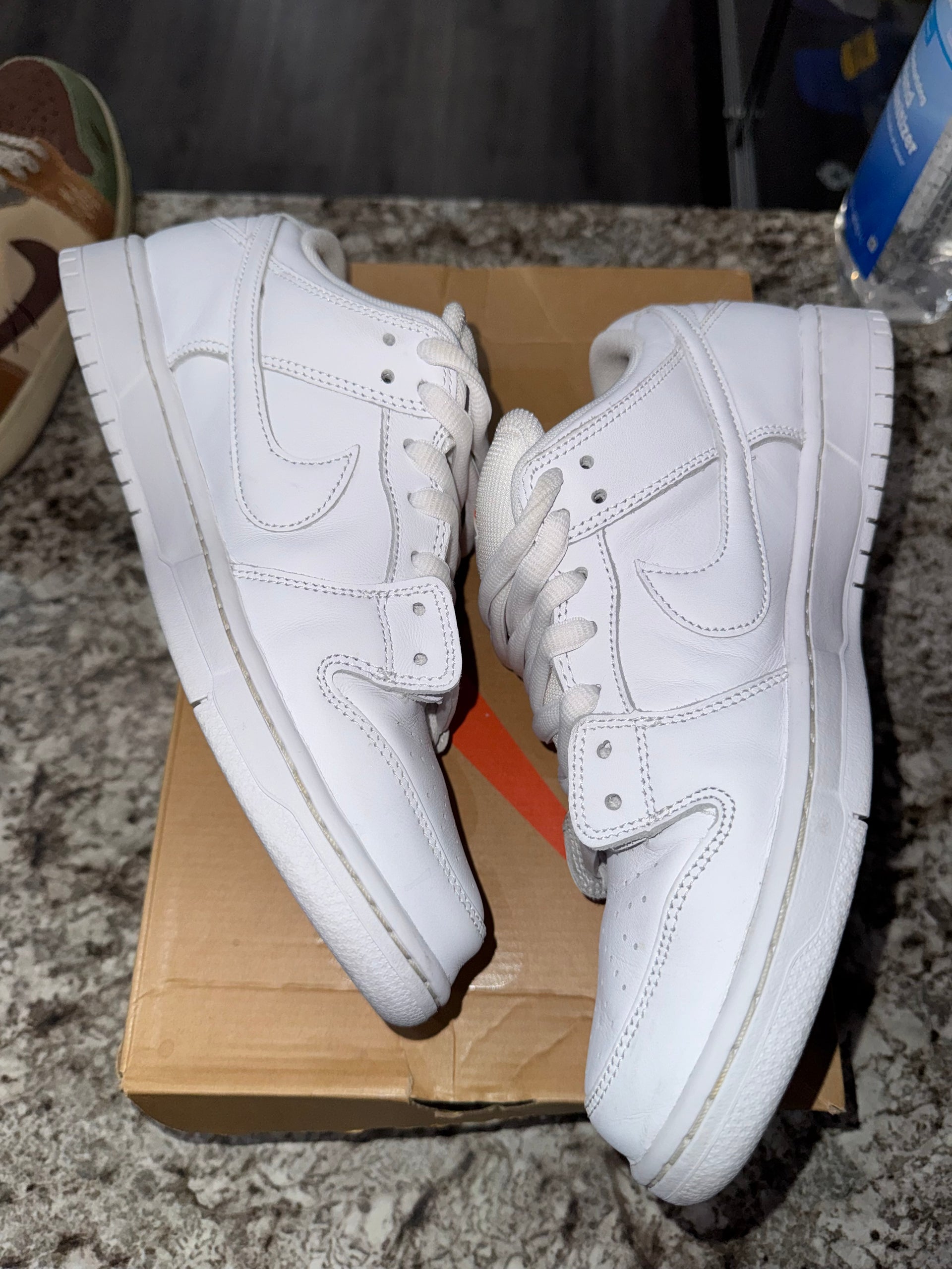 Nike SB Dunk Low Pro Triple White