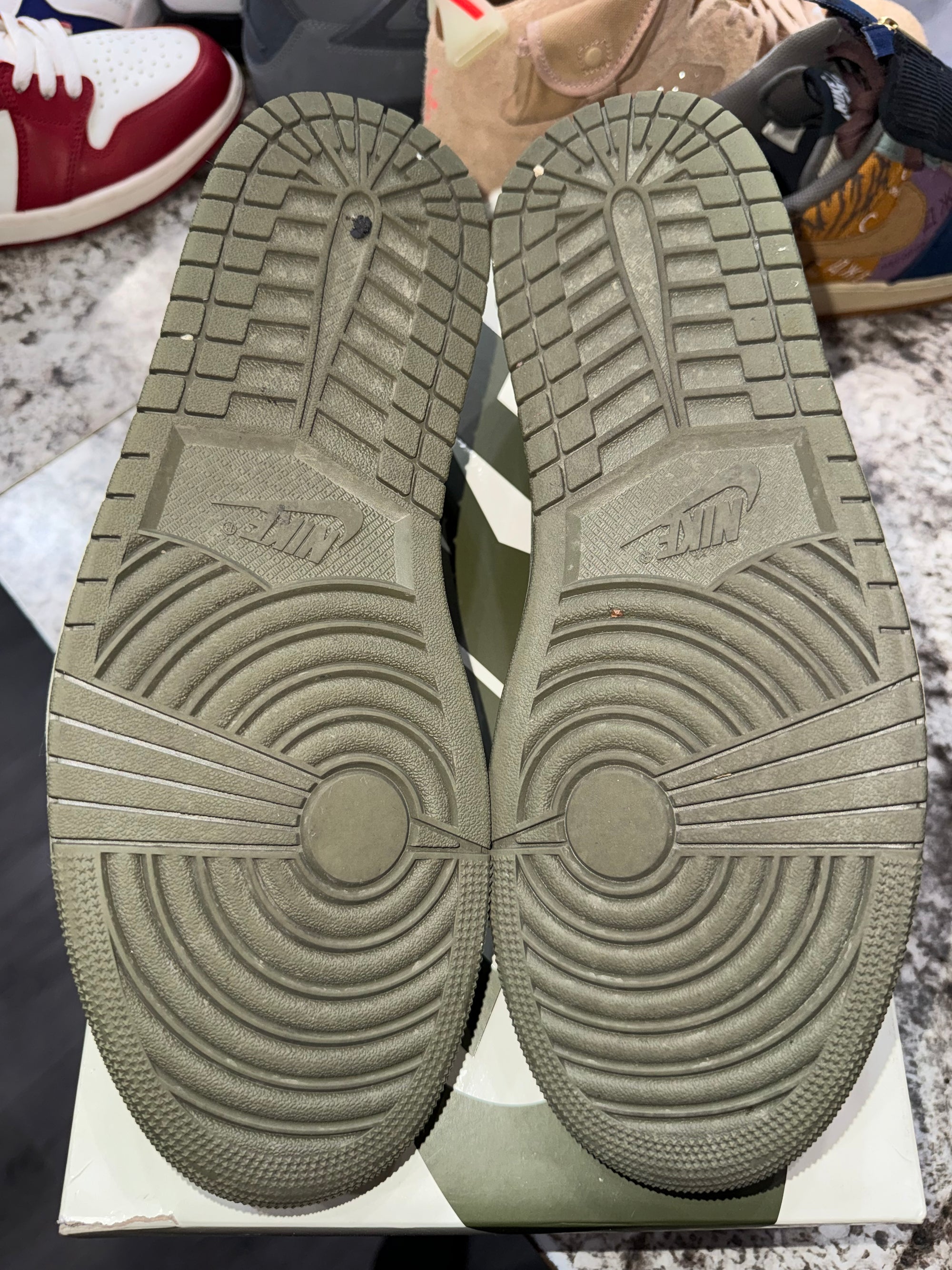 Jordan 1 Retro Low OG SP Travis Scott Olive (Women's)