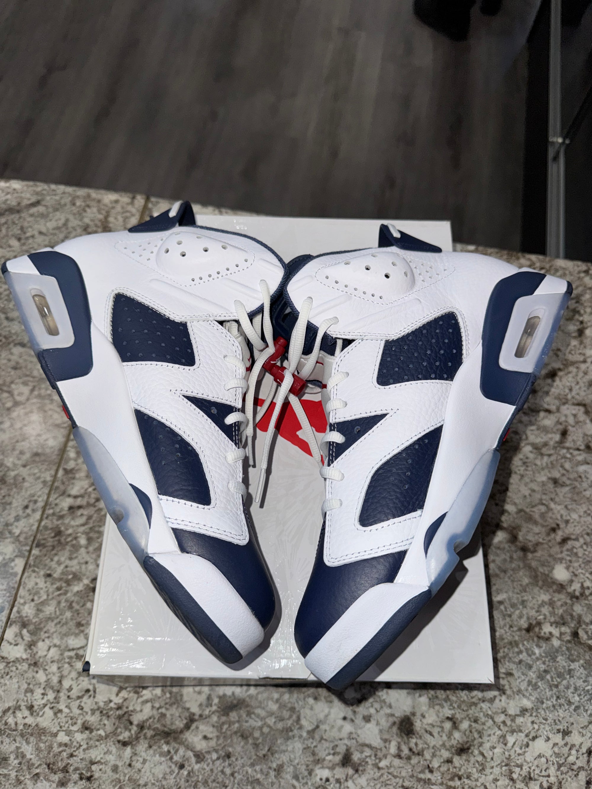 Jordan 6 Retro Olympic (2024)