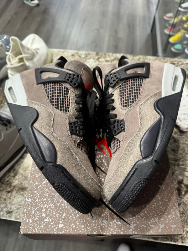 Jordan 4 Retro Taupe Haze