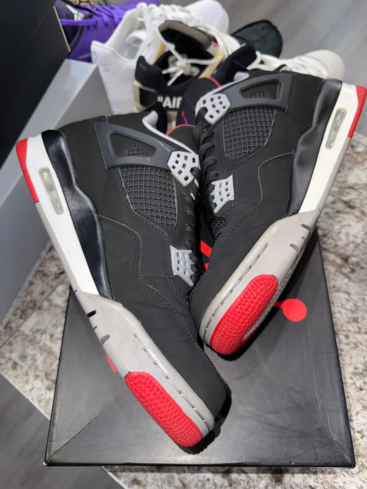 Jordan 4 Retro Bred (2019)