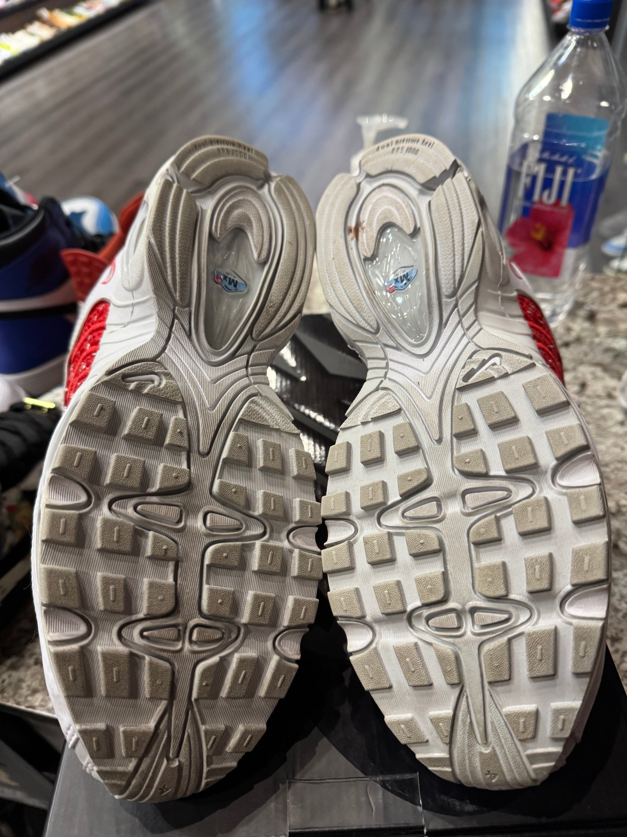 Nike Air Max Tailwind 4 Supreme White
