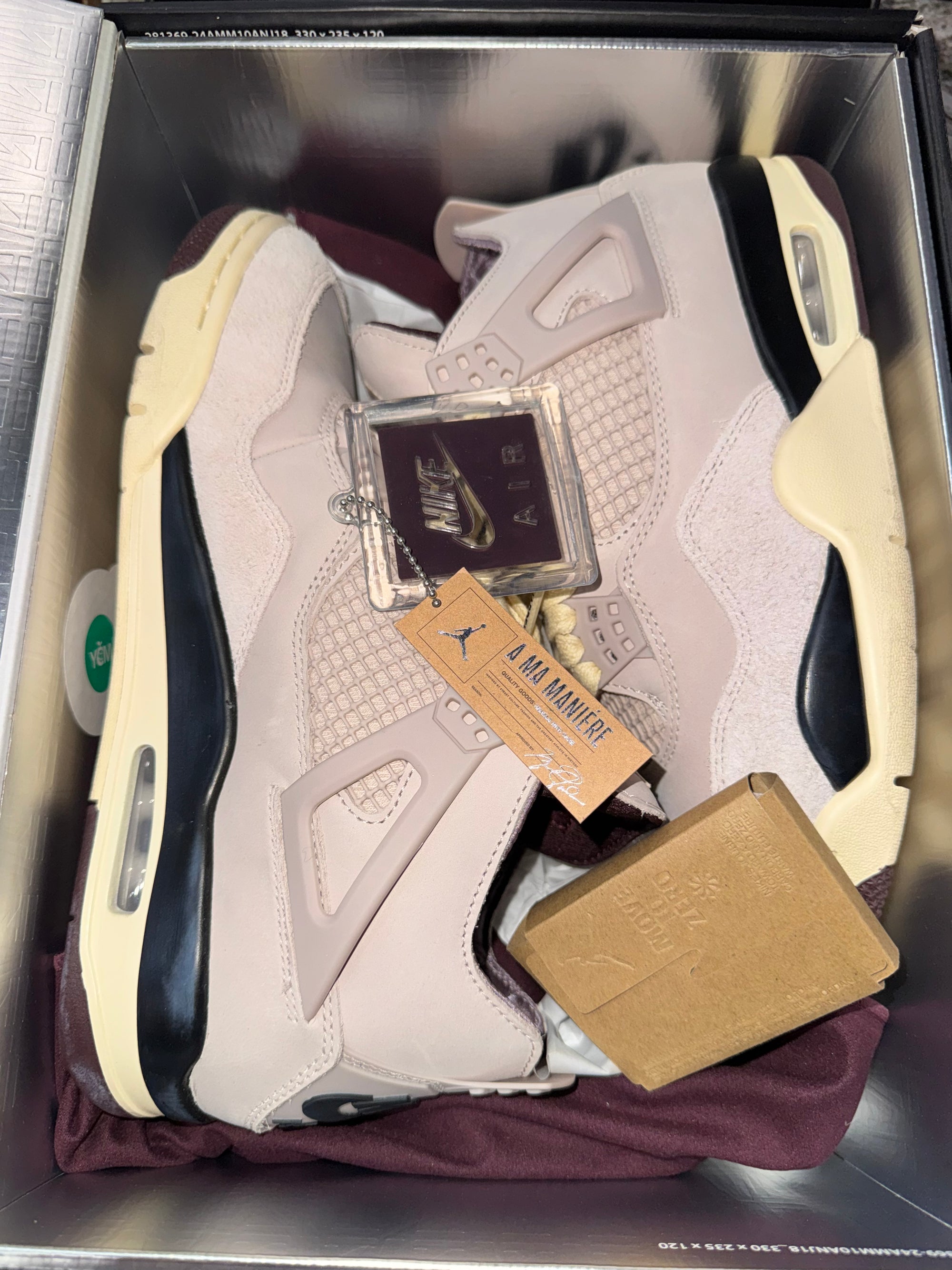 Jordan 4 Retro OG SP A Ma Maniére While You Were Sleeping (Women's)