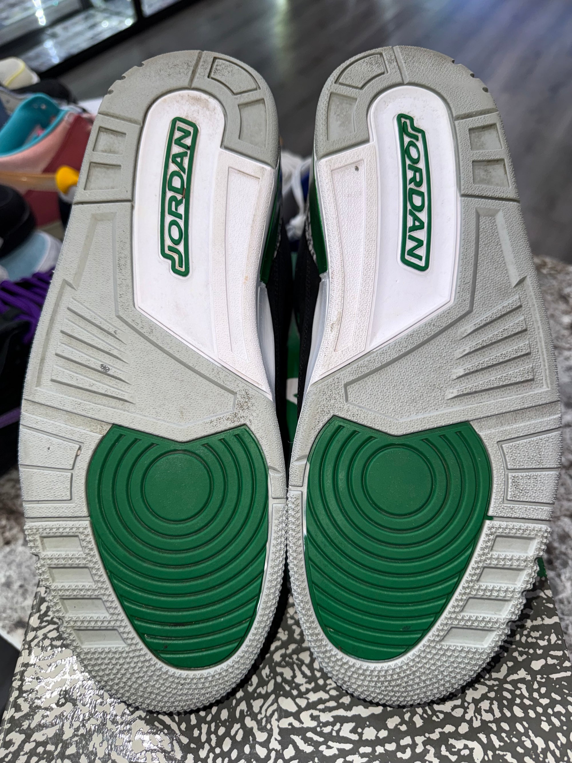 Jordan 3 Retro Pine Green