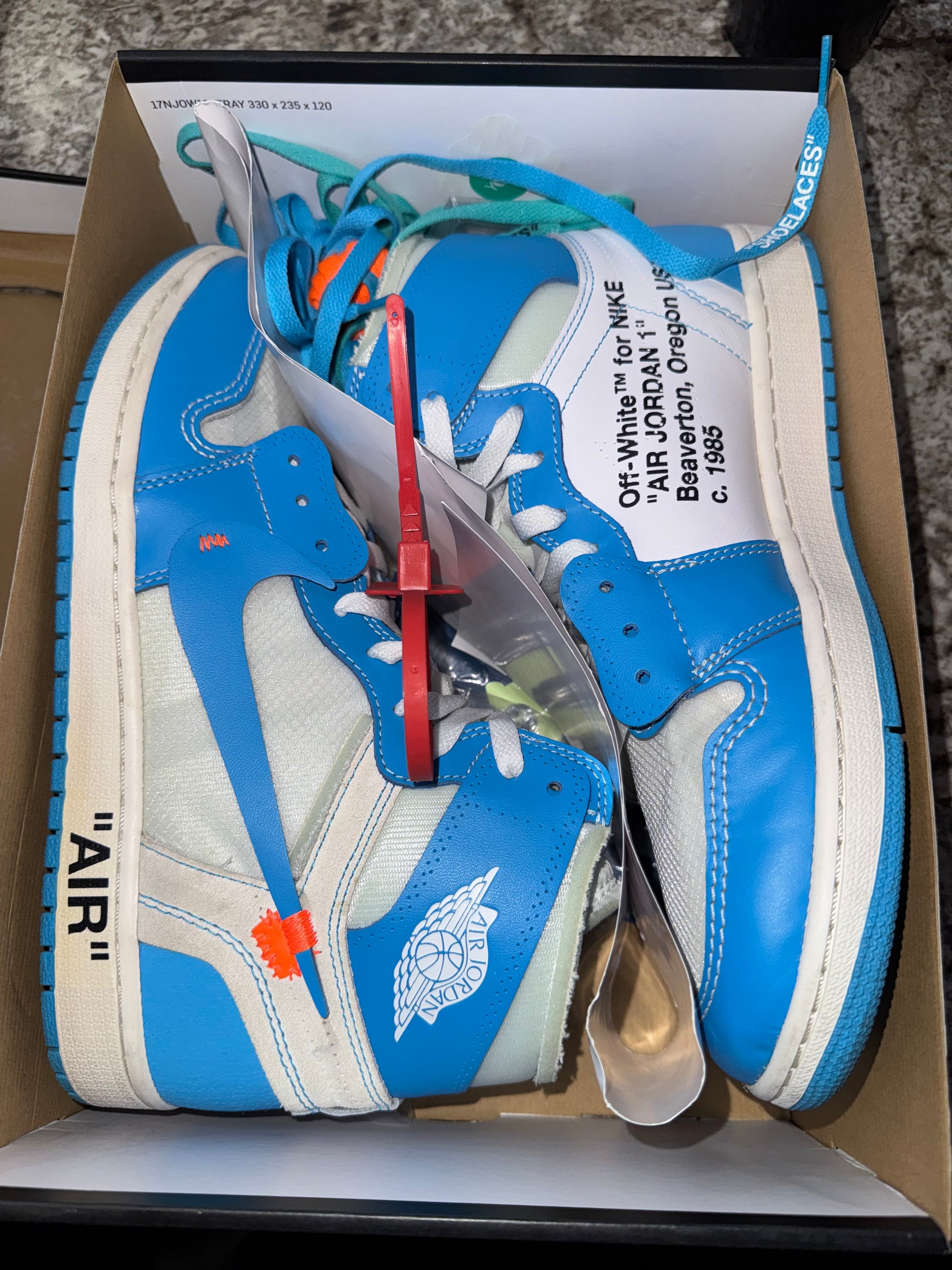 Jordan 1 Retro High Off-White University Blue