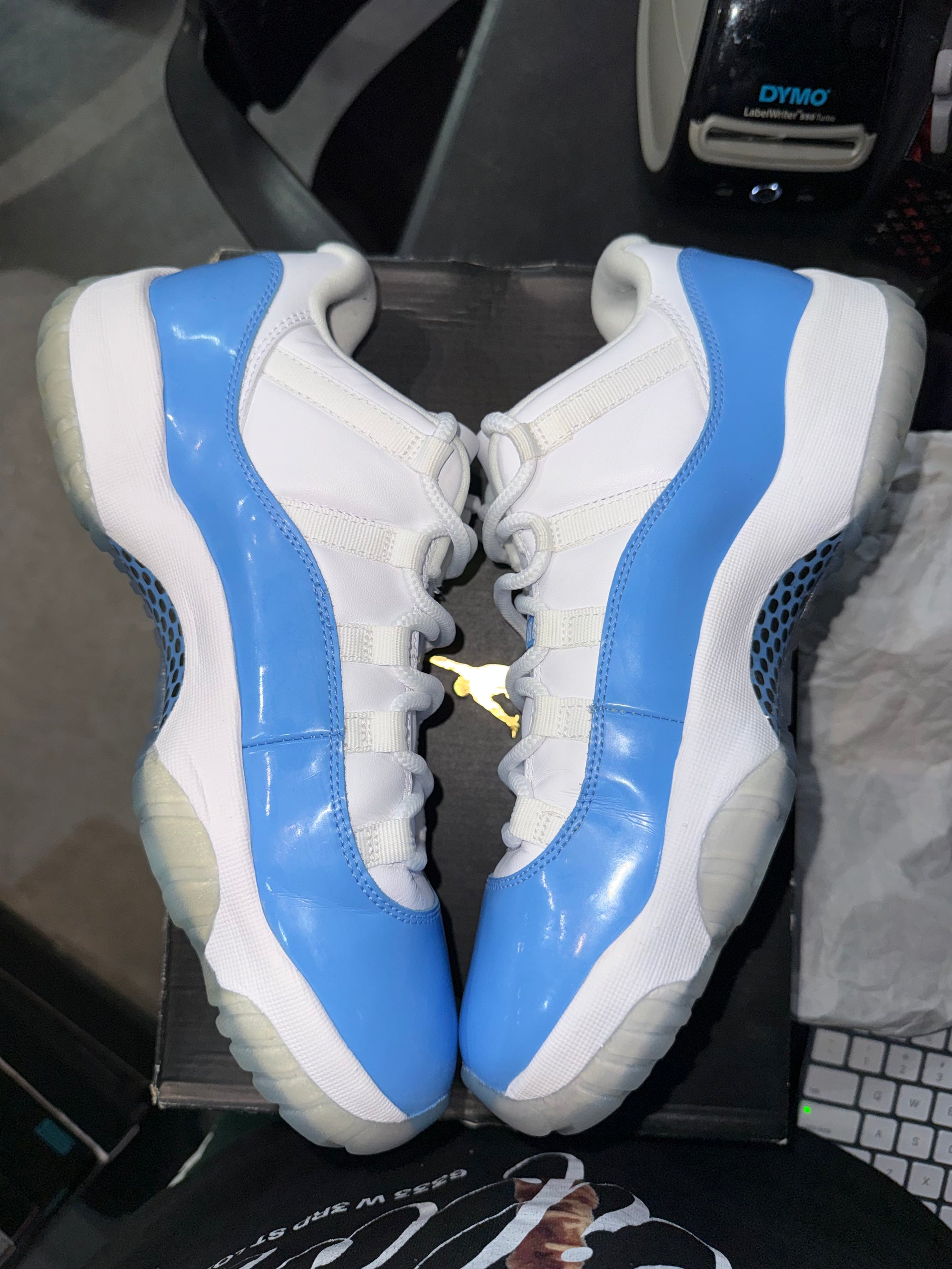 Jordan 11 Retro Low University Blue (2017)