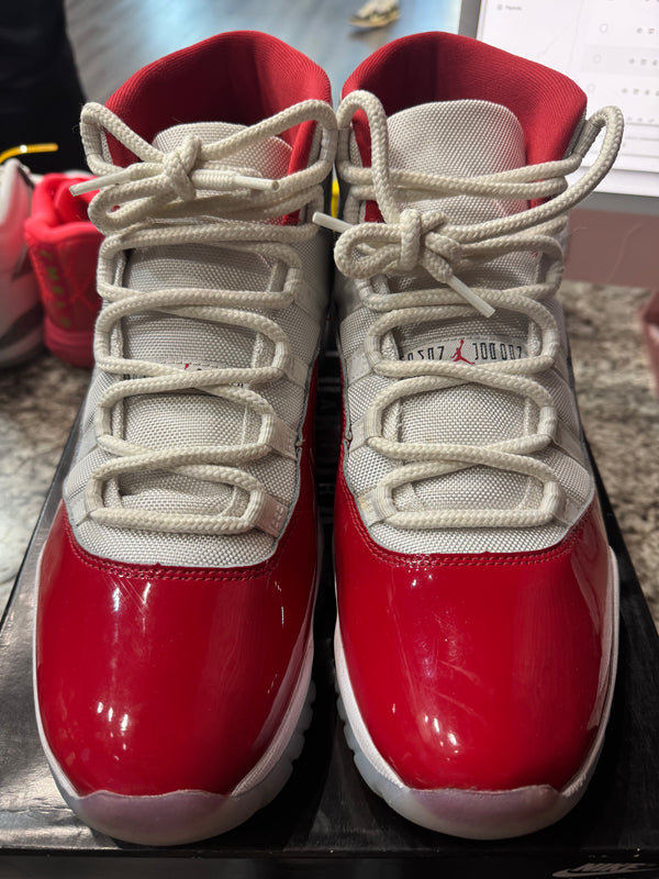 Jordan 11 Retro Cherry (2022)