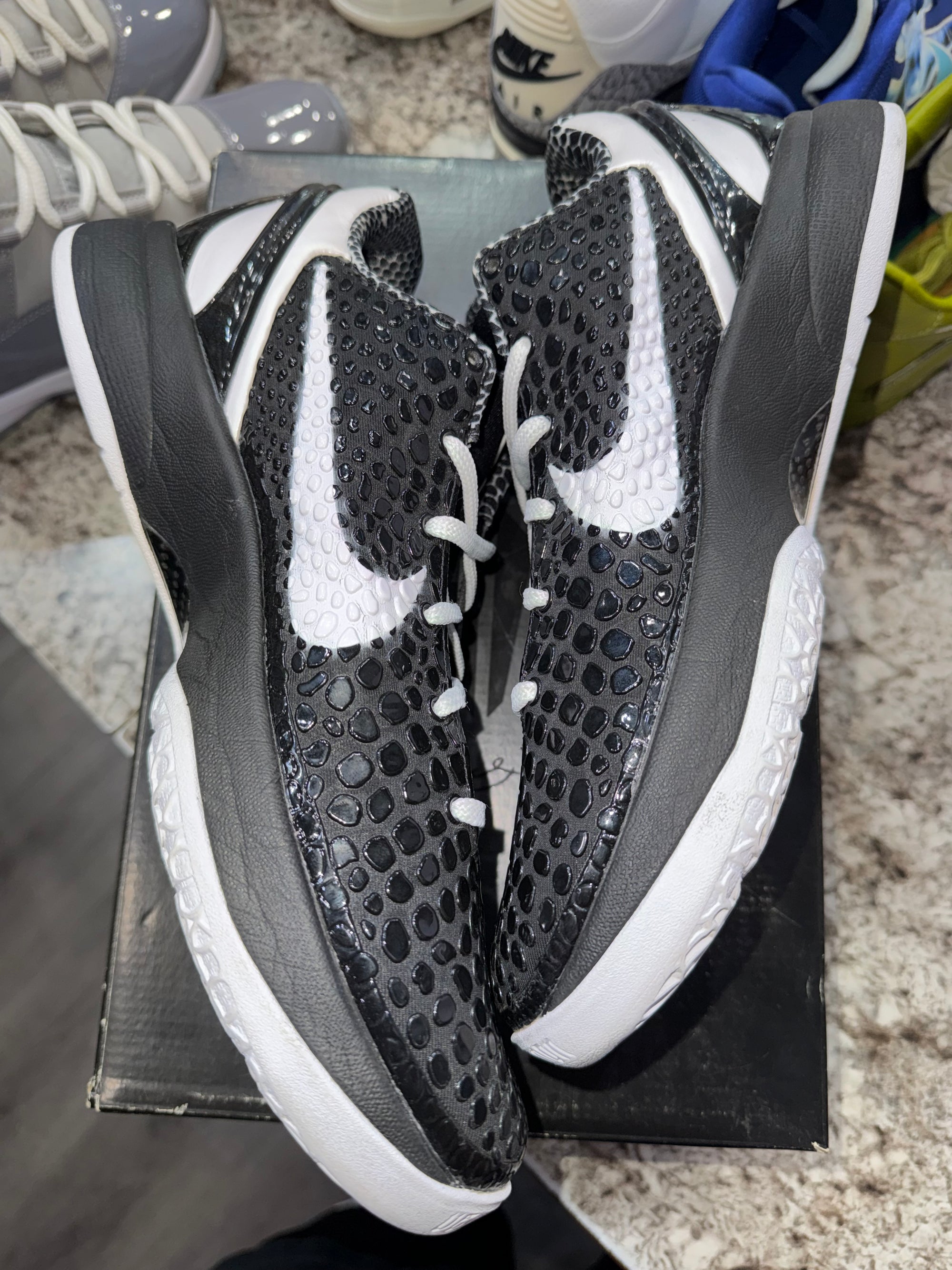 Nike Kobe 6 Protro Mambacita Sweet 16