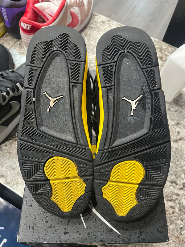 Jordan 4 Retro Thunder (2023) (GS)