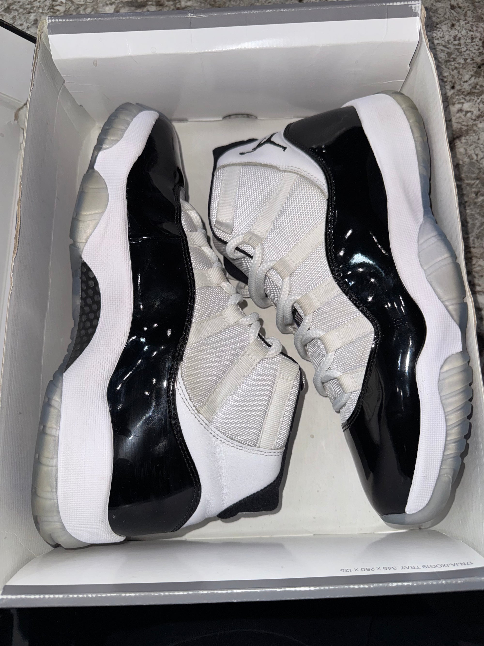 Jordan 11 Retro Concord (2018)