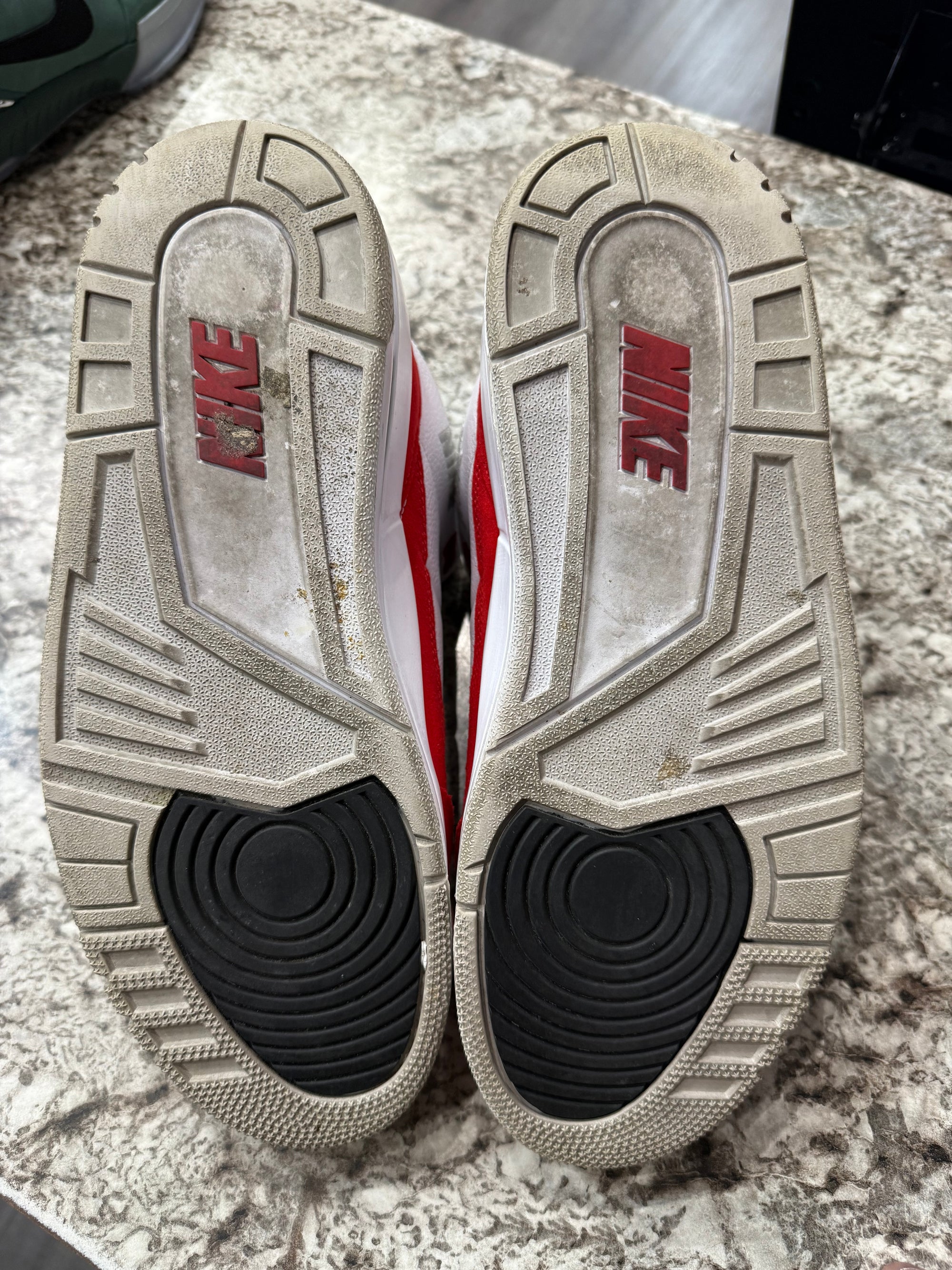 Jordan 3 Retro Tinker White University Red (NO BOX)