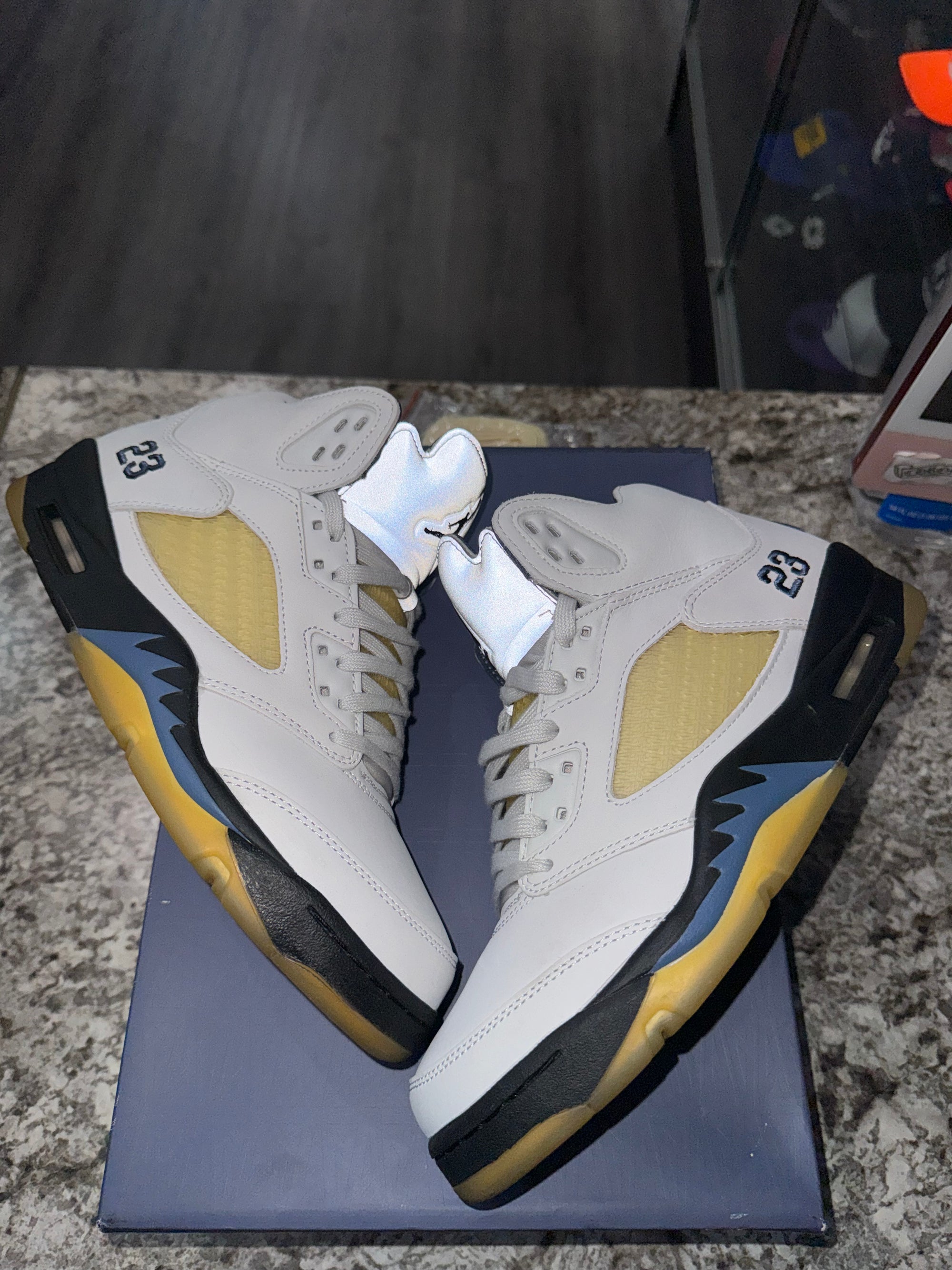 Jordan 5 Retro A Ma Maniére Dawn (Women's)