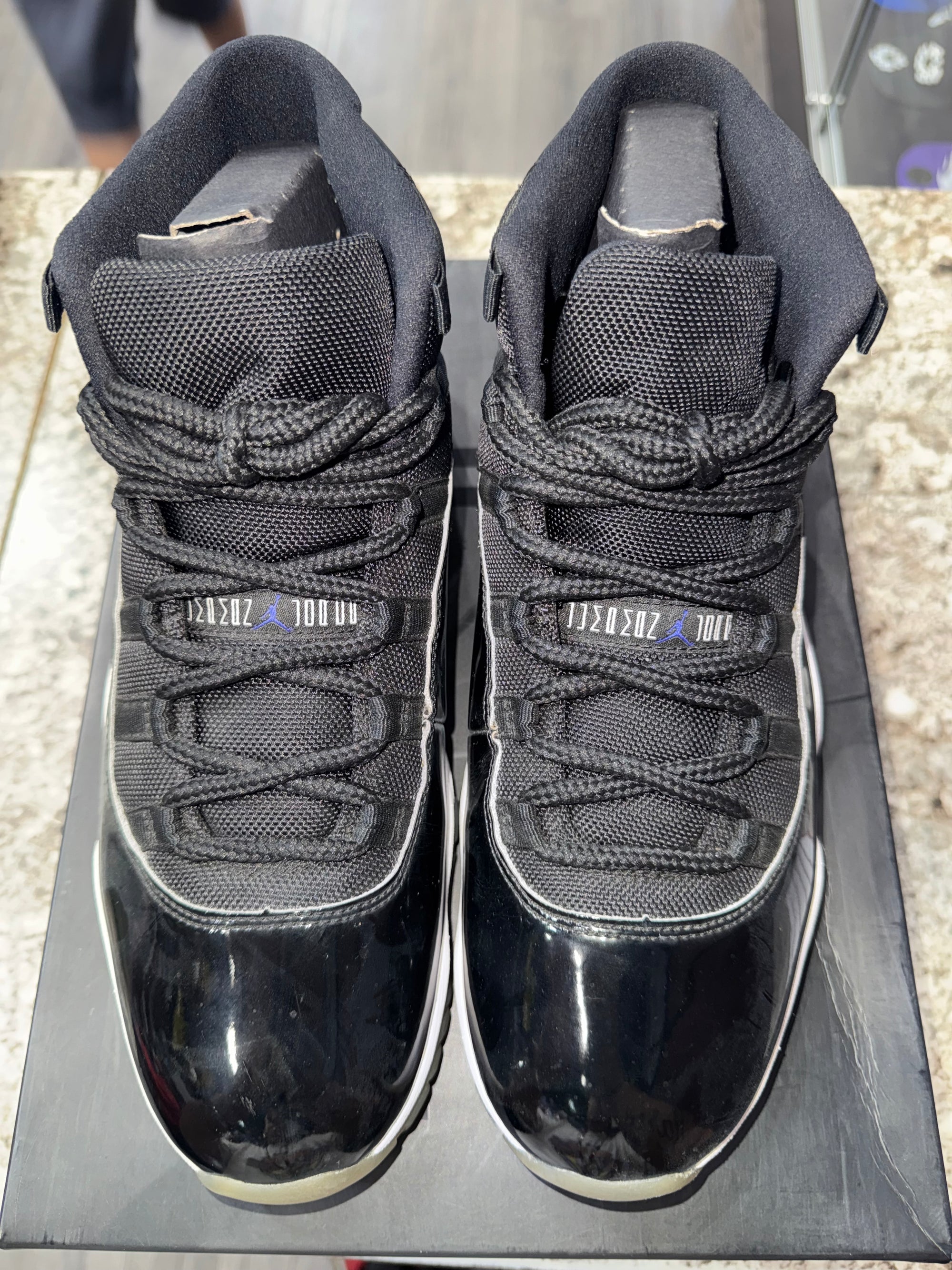 Jordan 11 Retro Space Jam (2016)