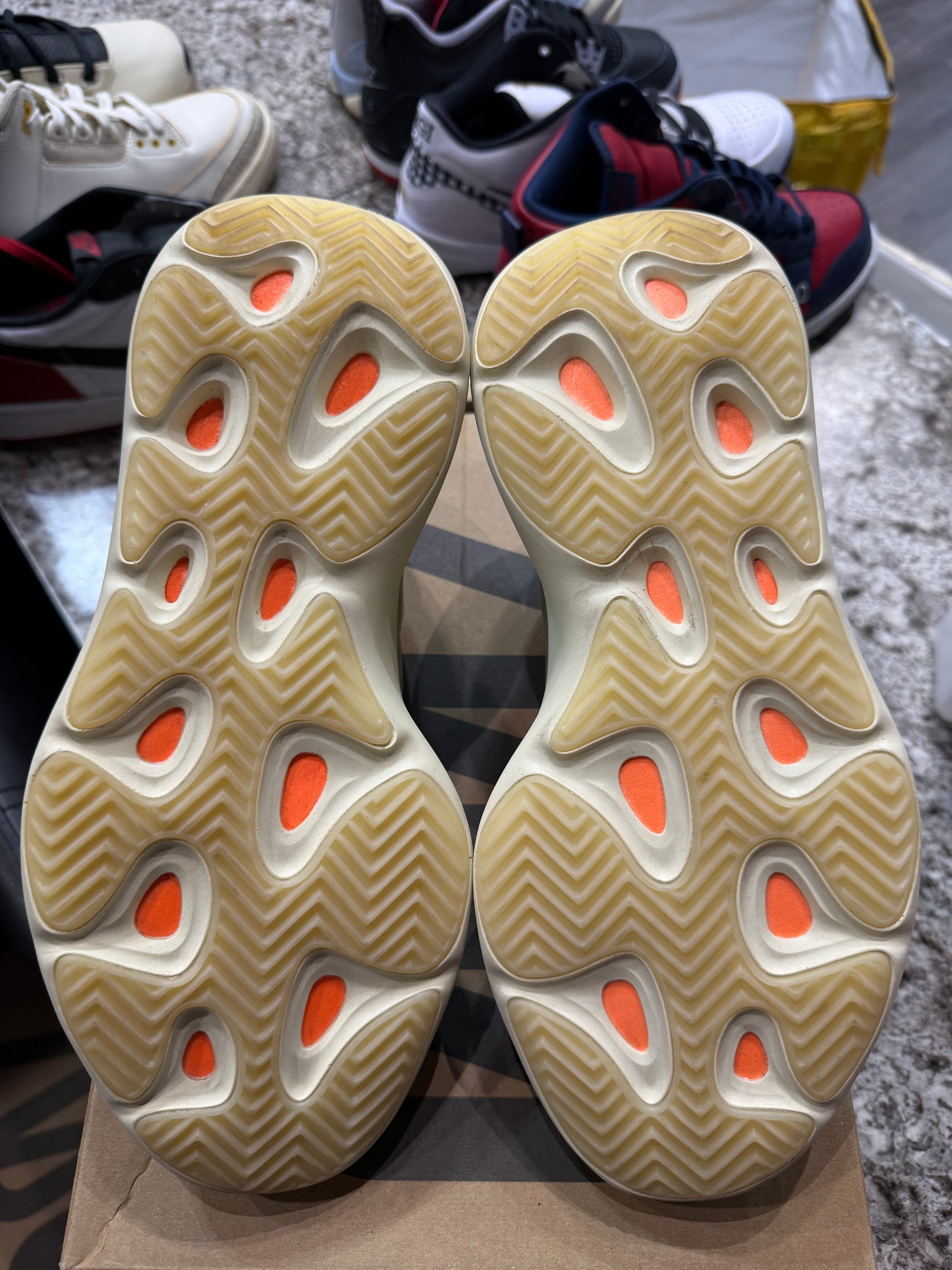 adidas Yeezy 700 V3 Fade Salt