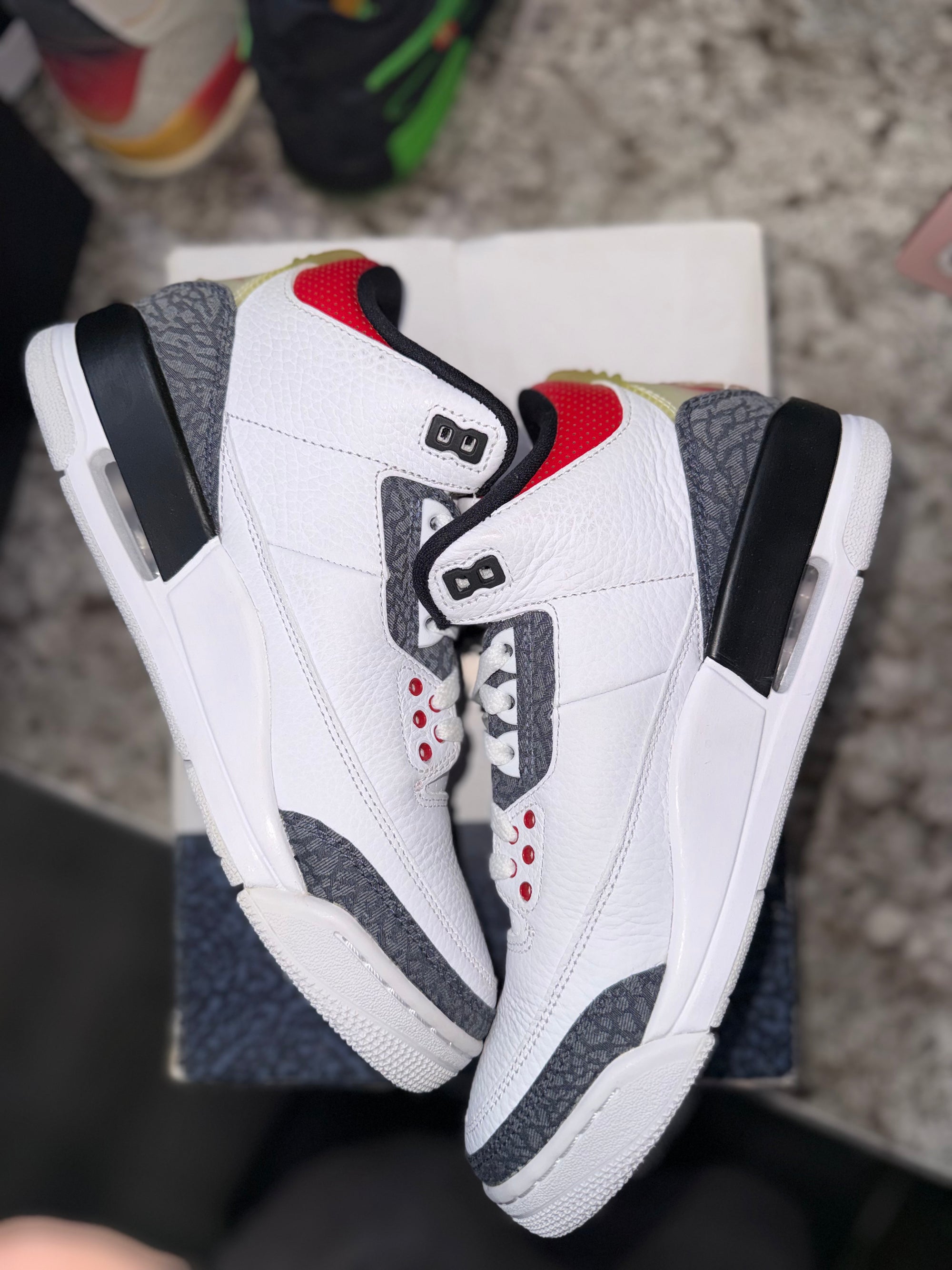 Jordan 3 Retro SE Fire Red Denim (2020)