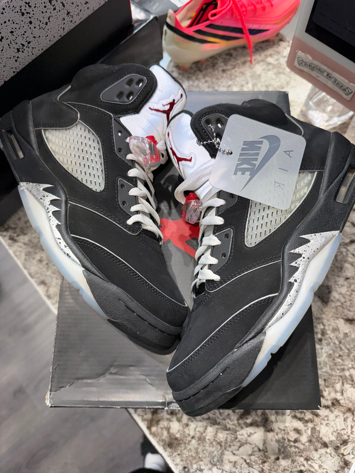Jordan 5 Retro OG Black Metallic Reimagined
