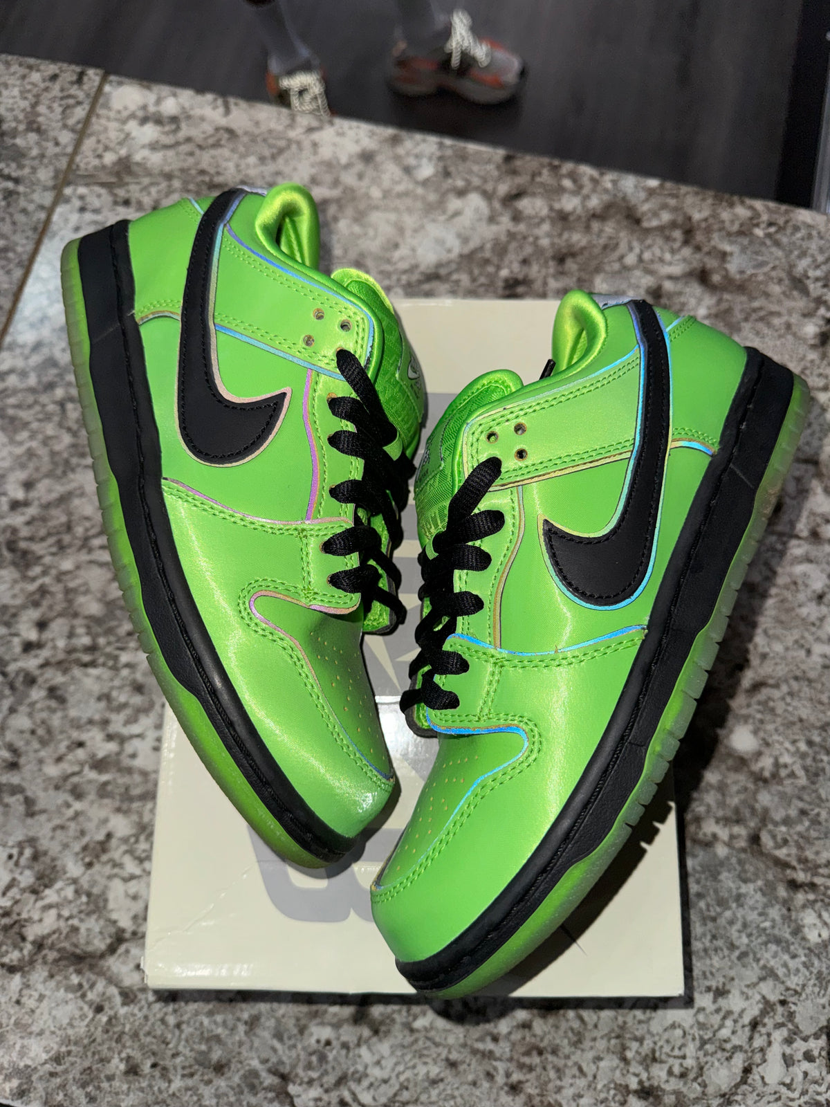 Nike SB Dunk Low The Powerpuff Girls Buttercup
