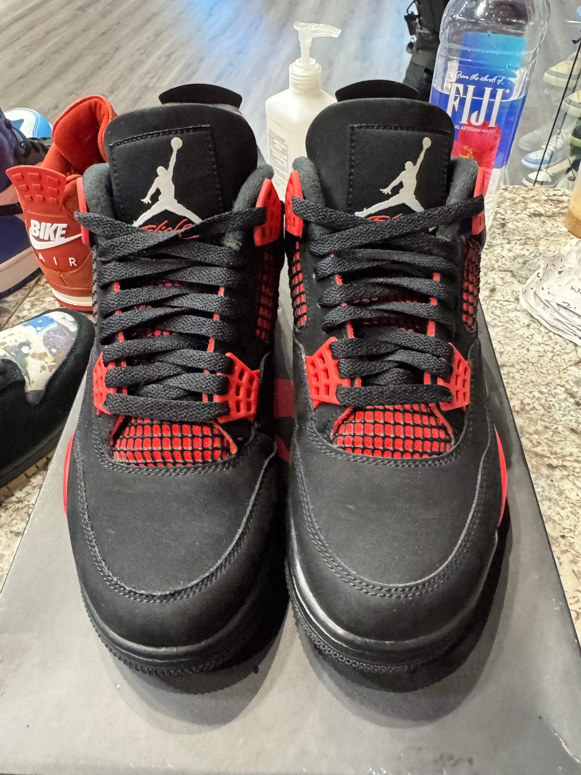 Jordan 4 Retro Red Thunder