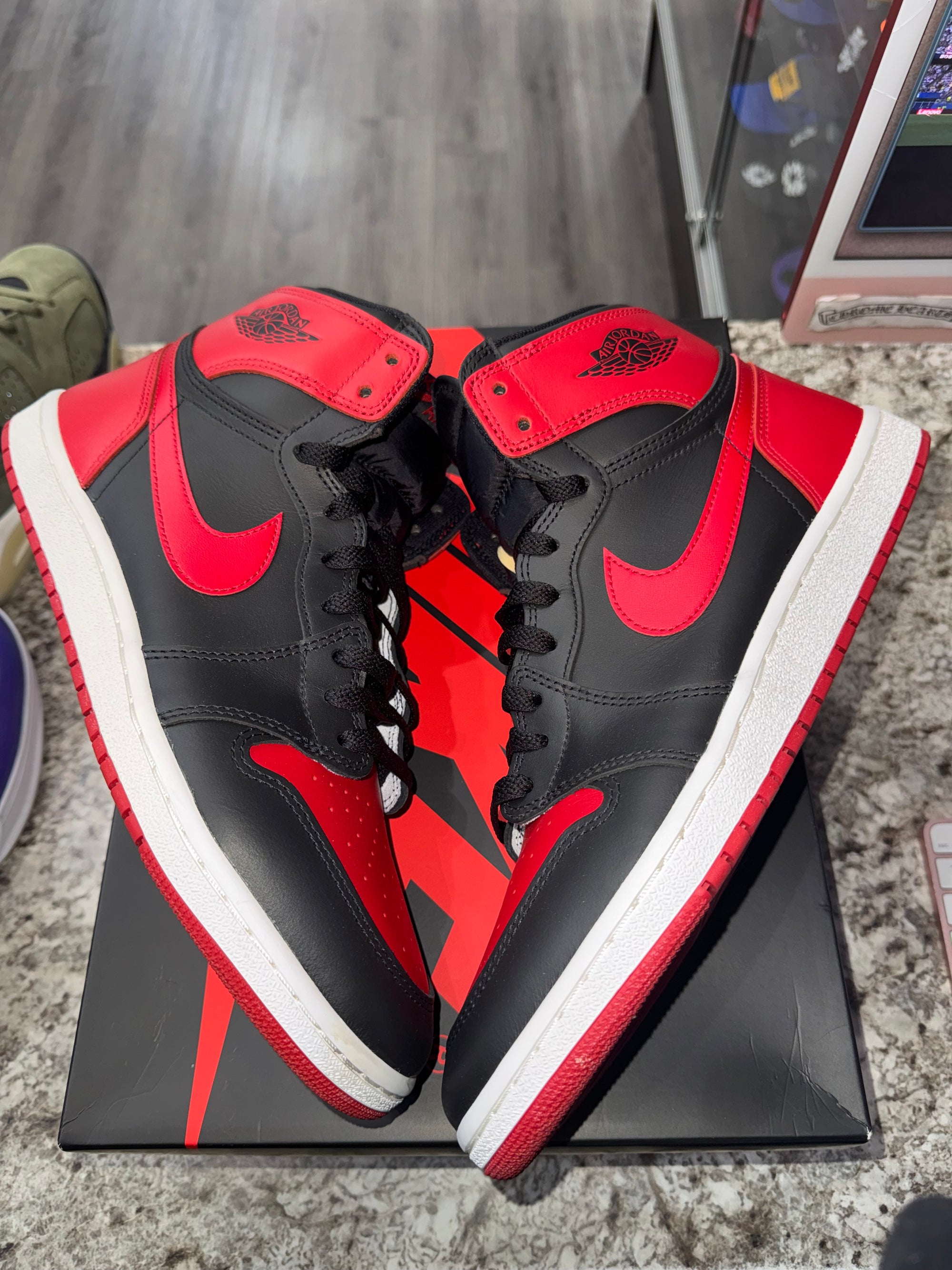 Jordan 1 Retro High '85 OG Bred (2025)