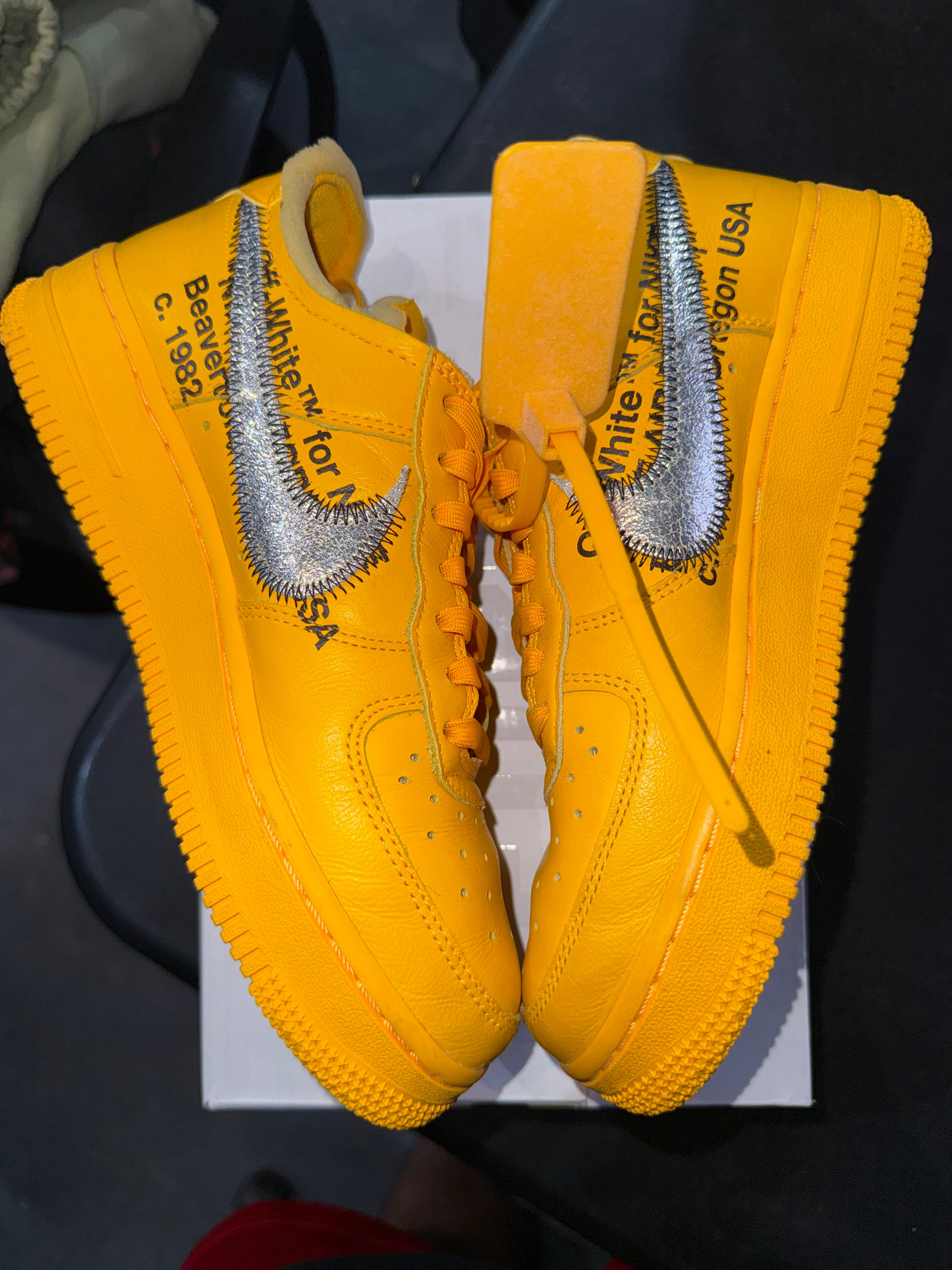 Nike Air Force 1 Low Off-White ICA University Gold
