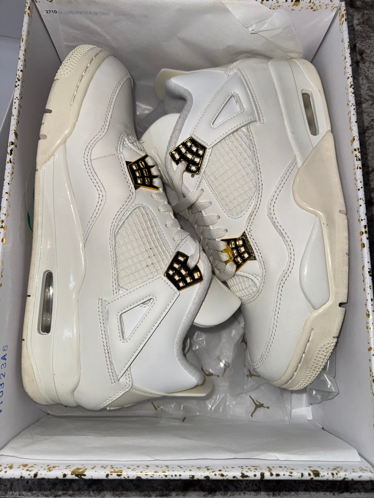 Jordan 4 Retro Metallic Gold (Women's)