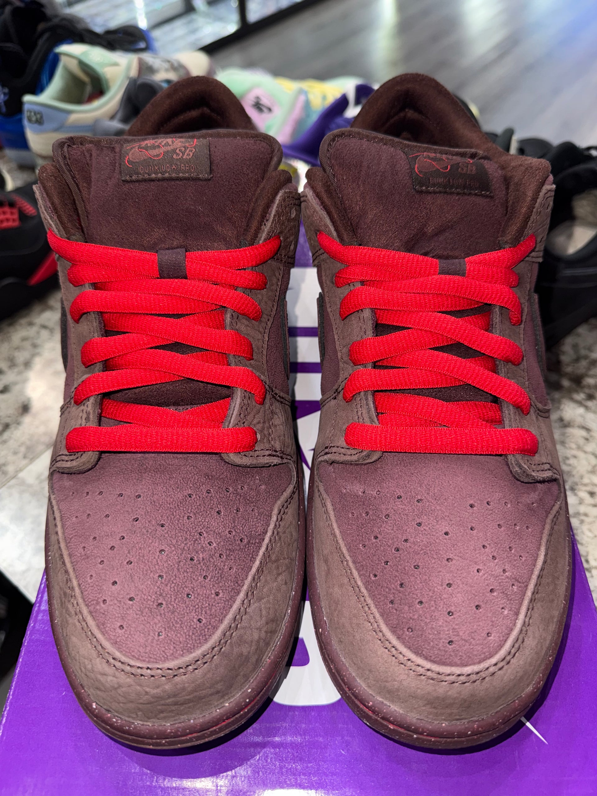Nike SB Dunk Low City of Love Burgundy Crush