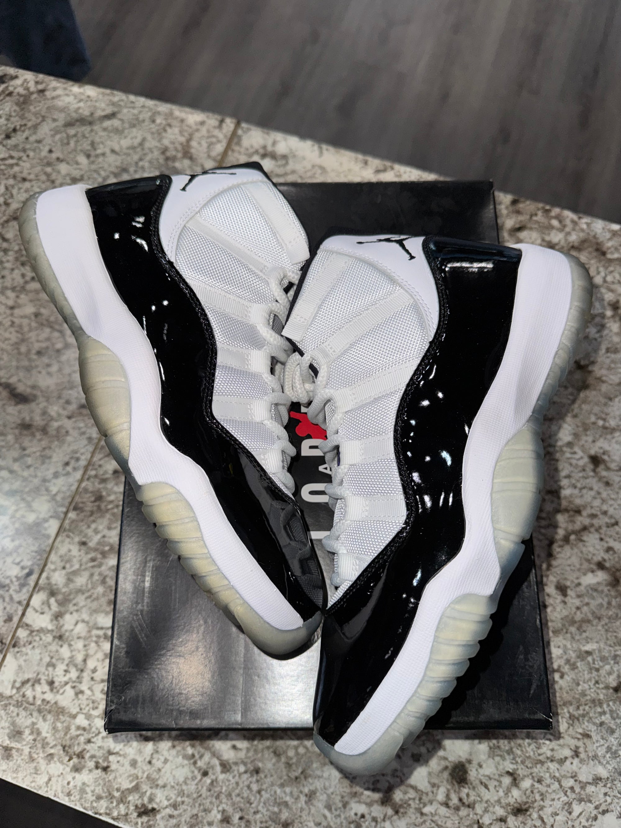Jordan 11 Retro Concord (2018)