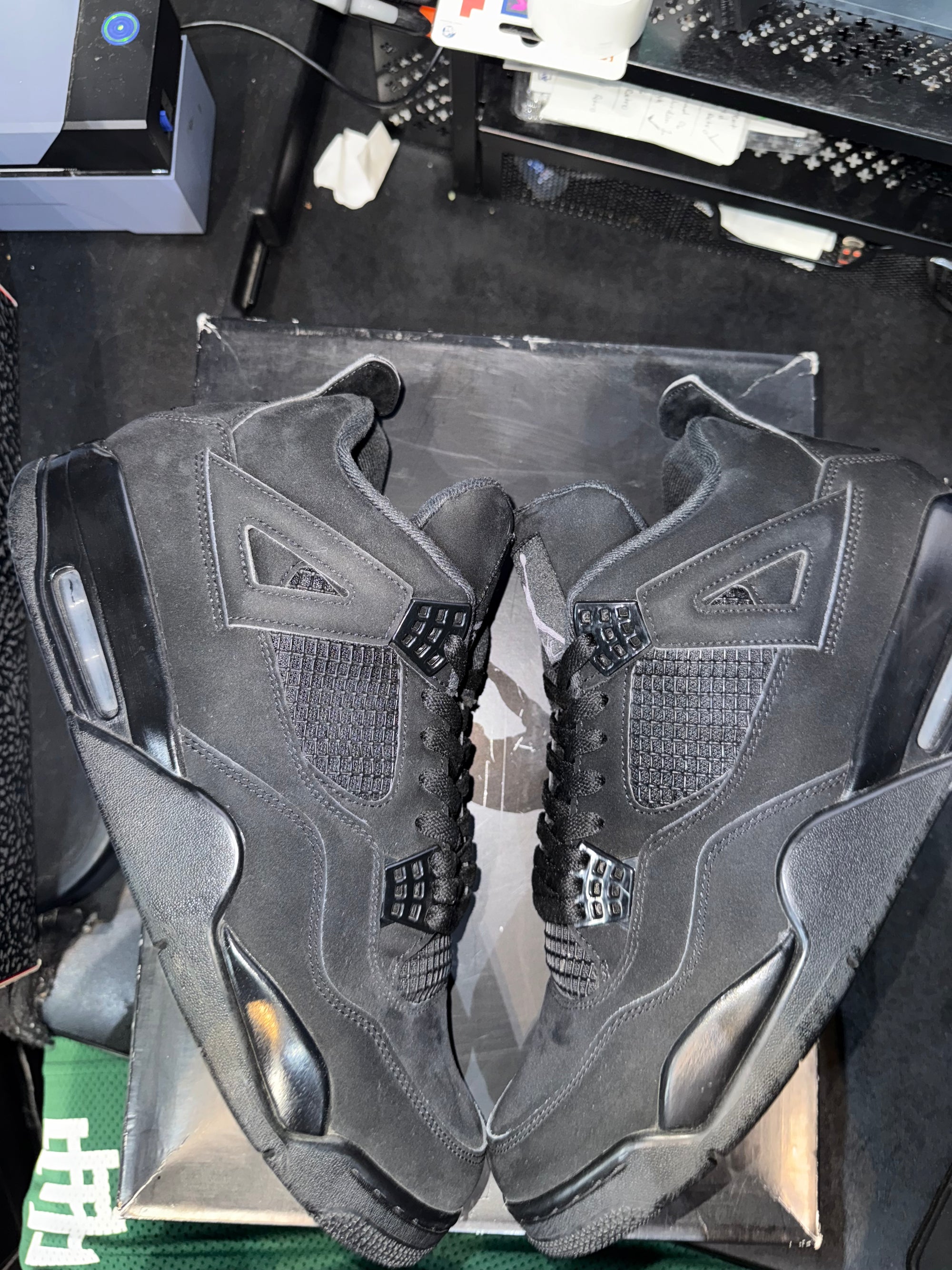 Jordan 4 Retro Black Cat (2020)