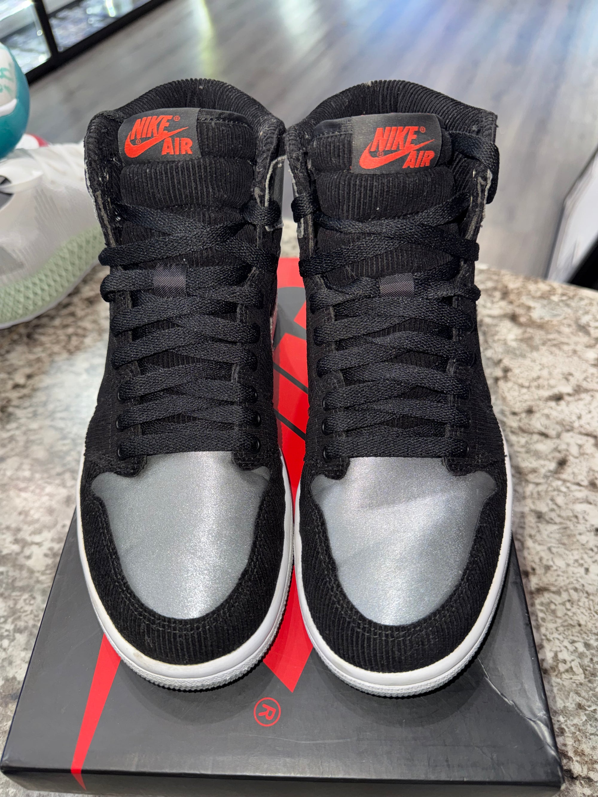 Jordan 1 Retro High Aleali May Shadow (sample)