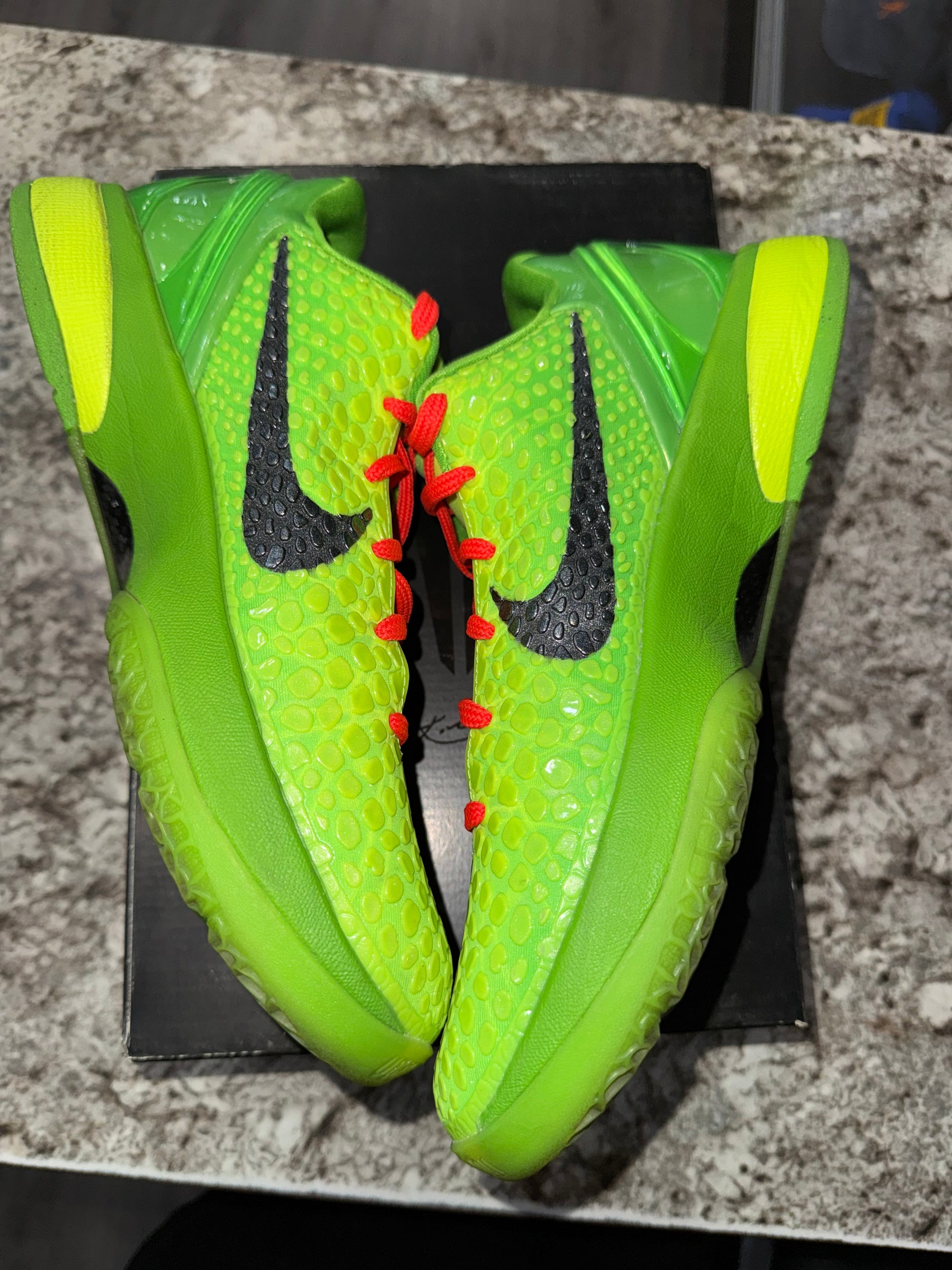 Nike Kobe 6 Protro Grinch (2020)