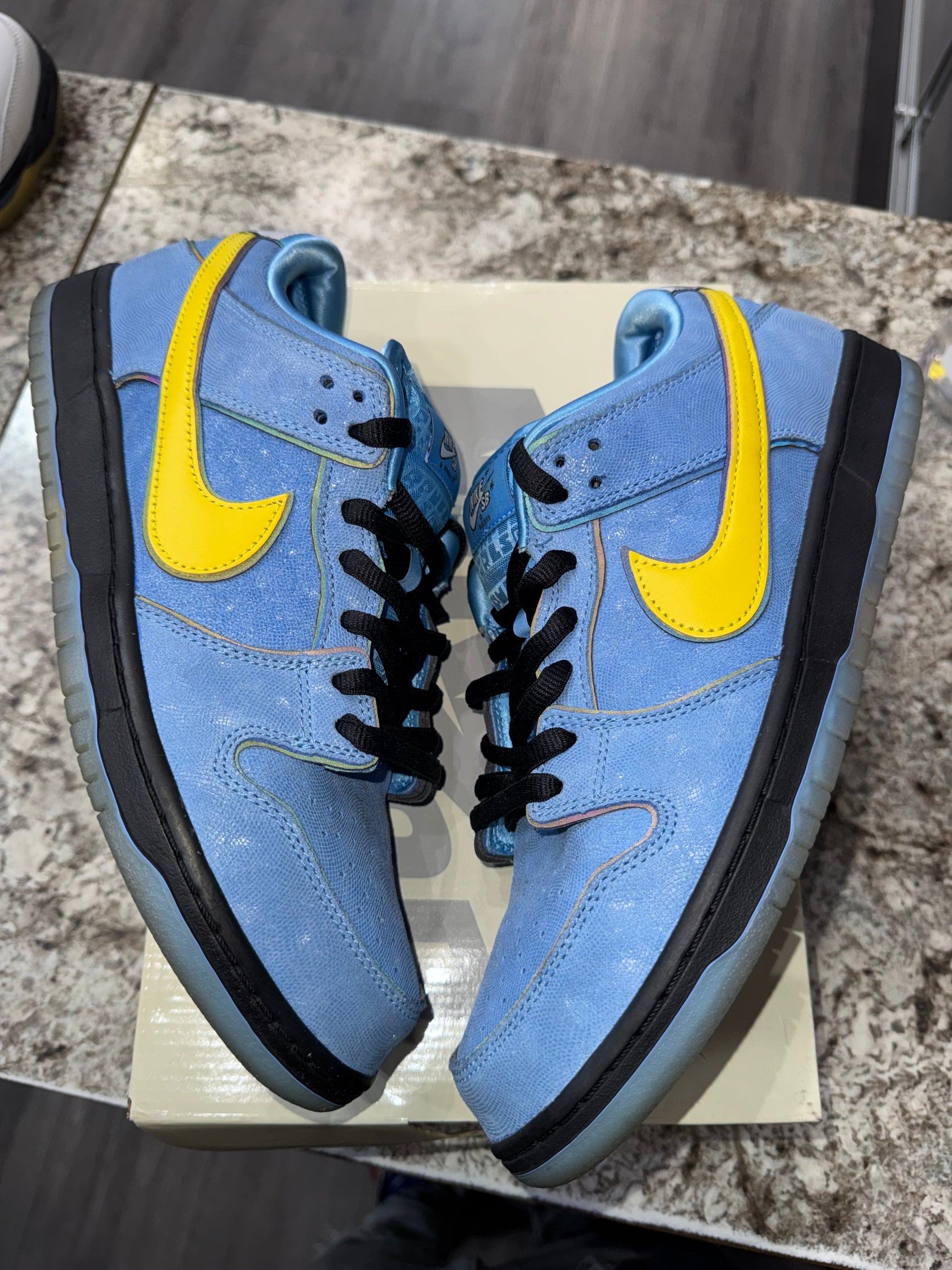 Nike SB Dunk Low The Powerpuff Girls Bubbles