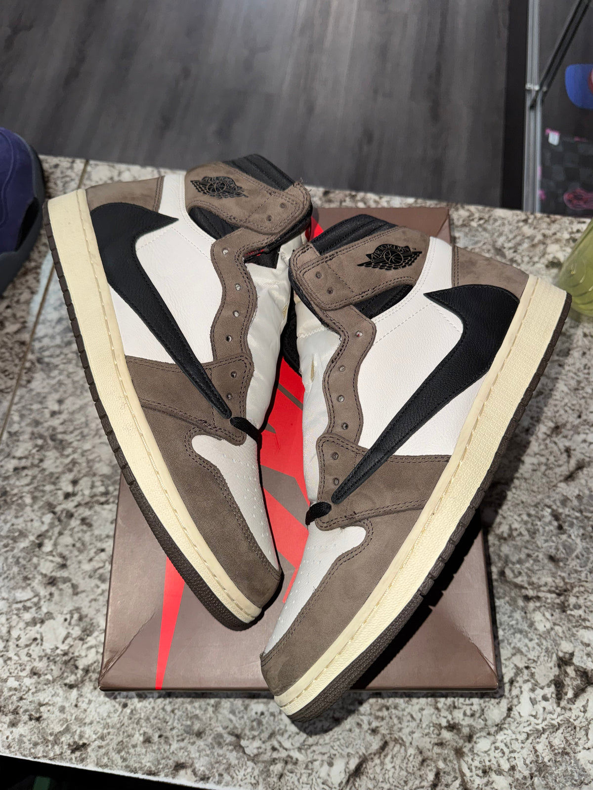 Jordan 1 Retro High OG SP Travis Scott Mocha