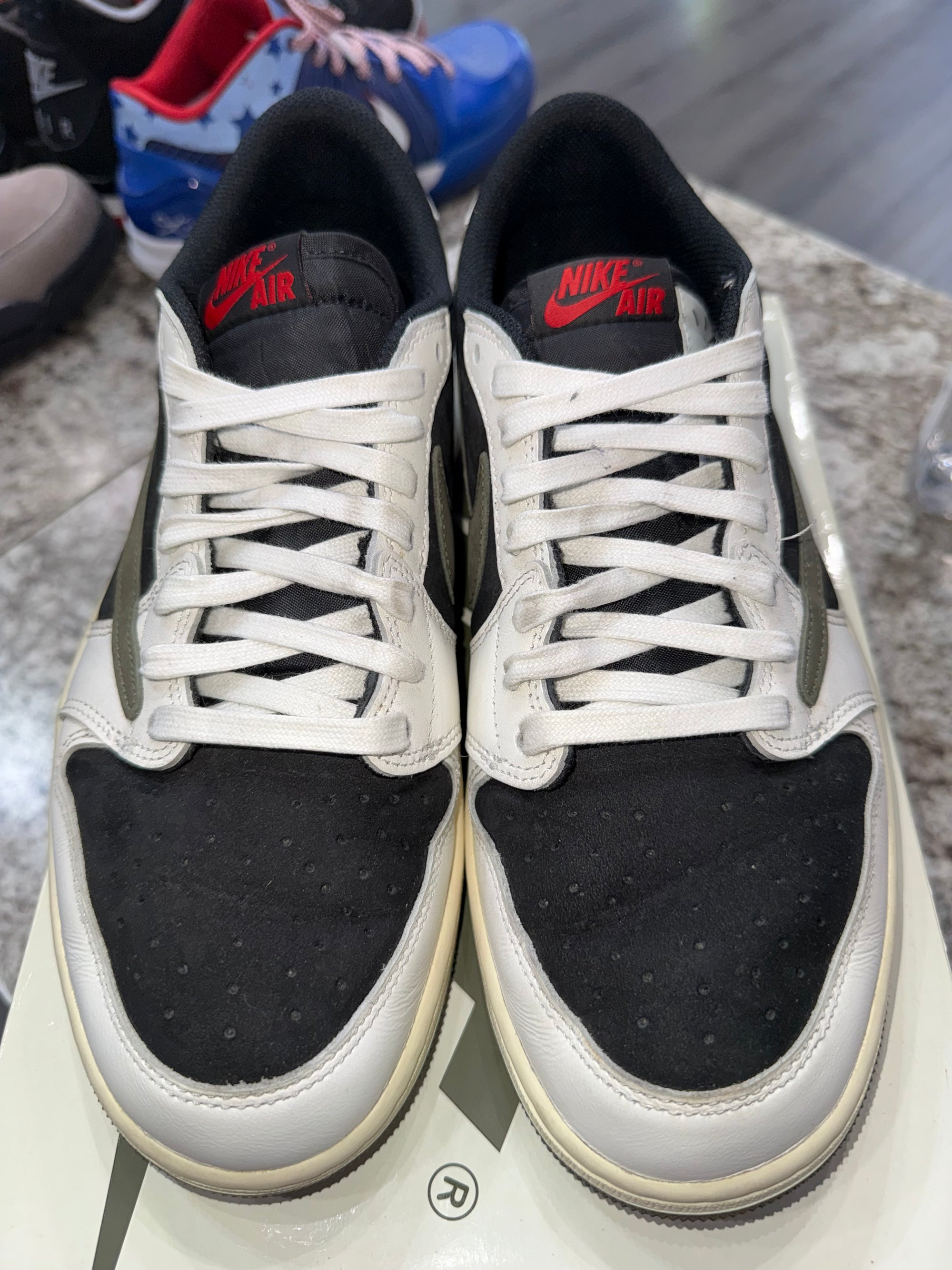 Jordan 1 Retro Low OG SP Travis Scott Olive (Women's)