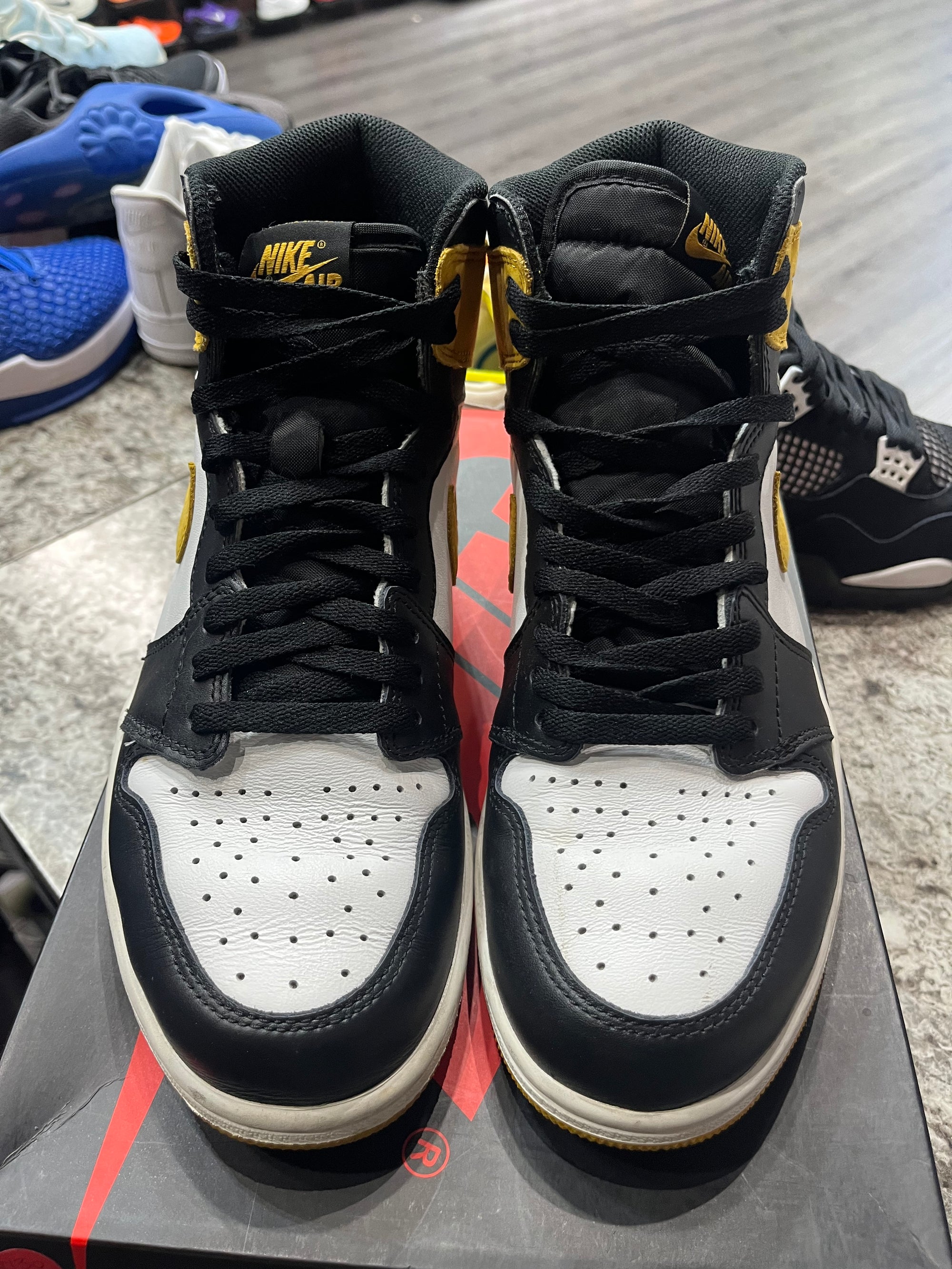 Jordan 1 Retro High Yellow Ochre