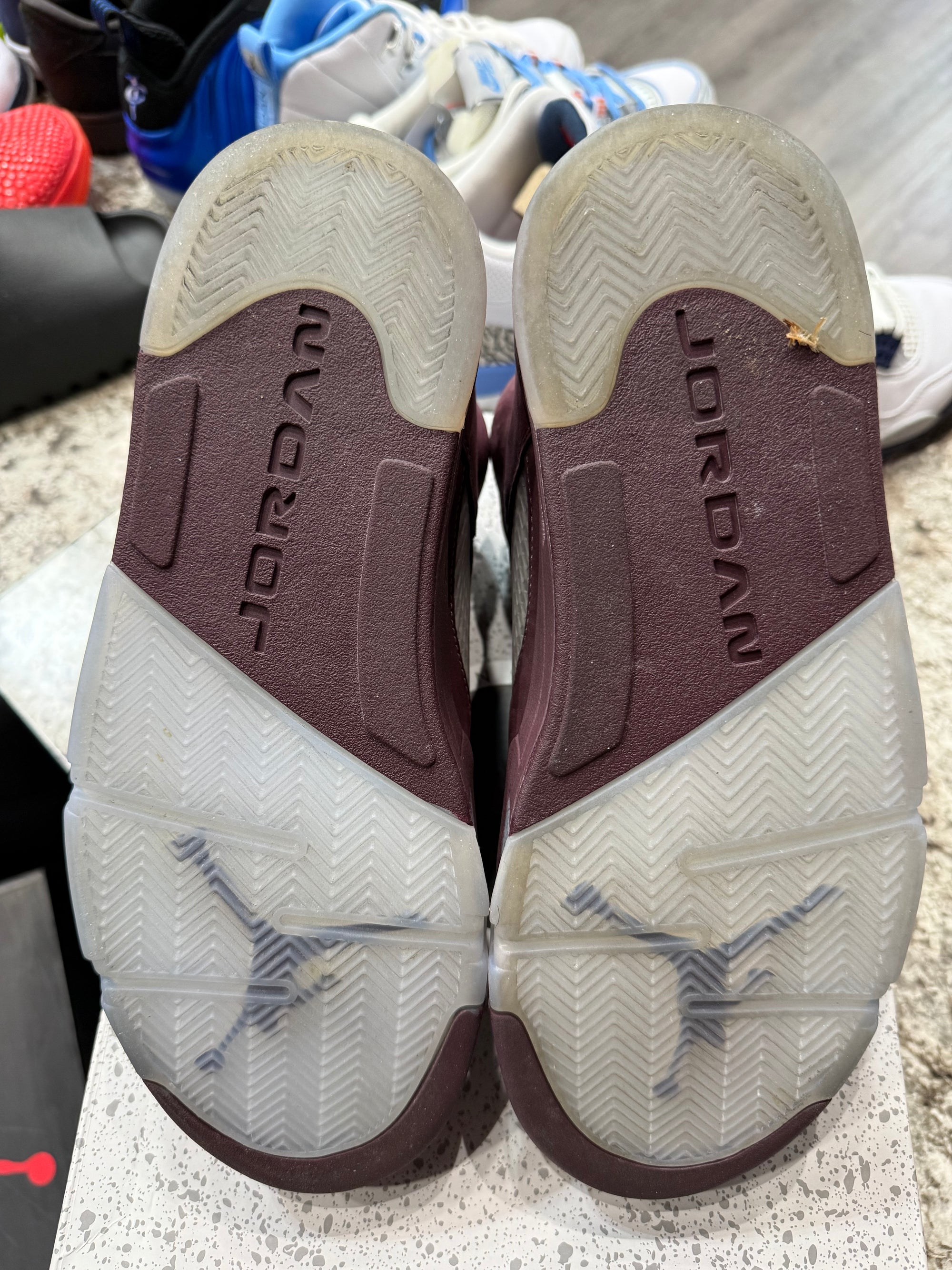 Jordan 5 Retro Burgundy (2023)