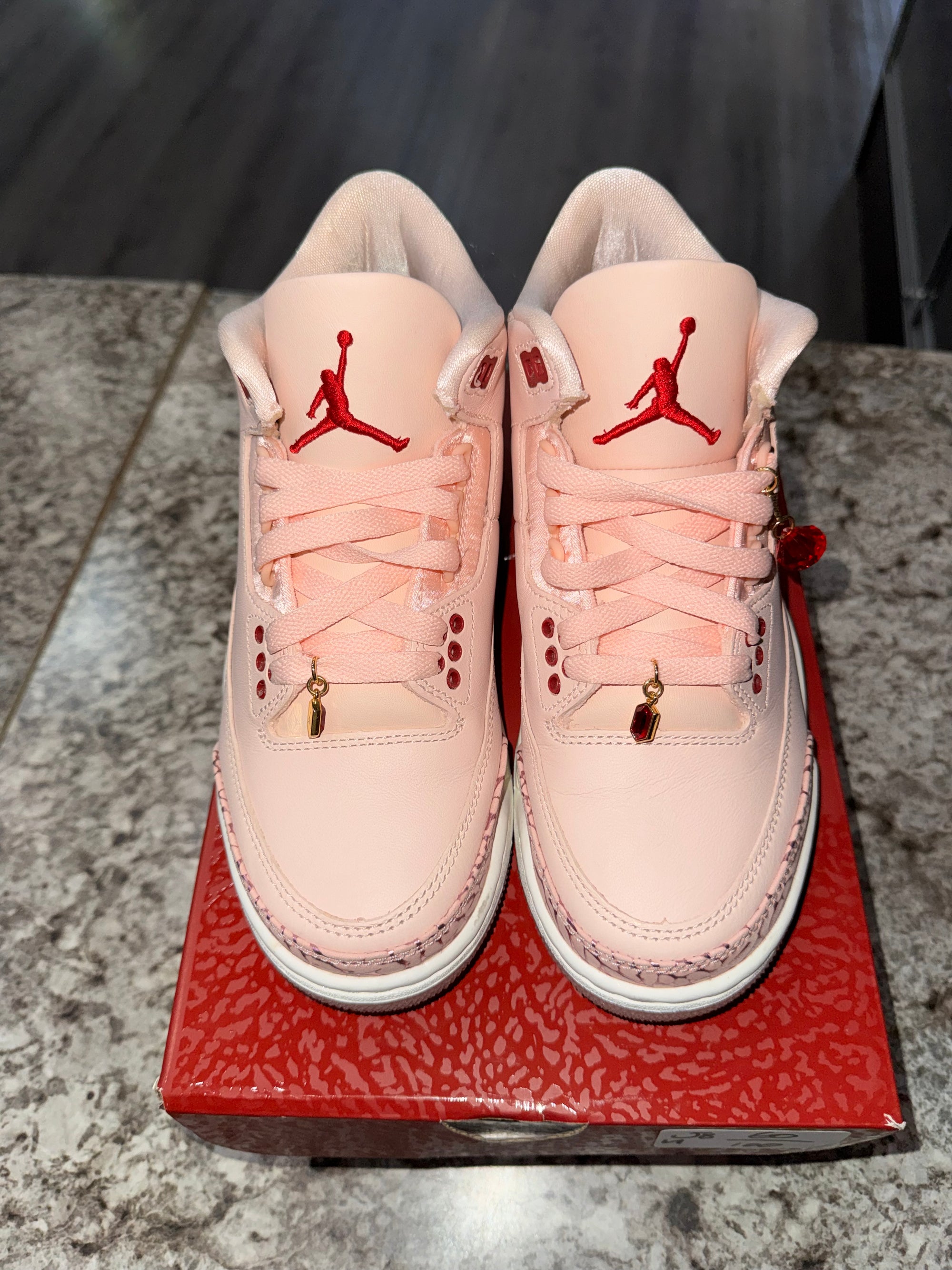 Jordan 3 Retro Valentine's Day Treat Yourself (2025) (Women's)